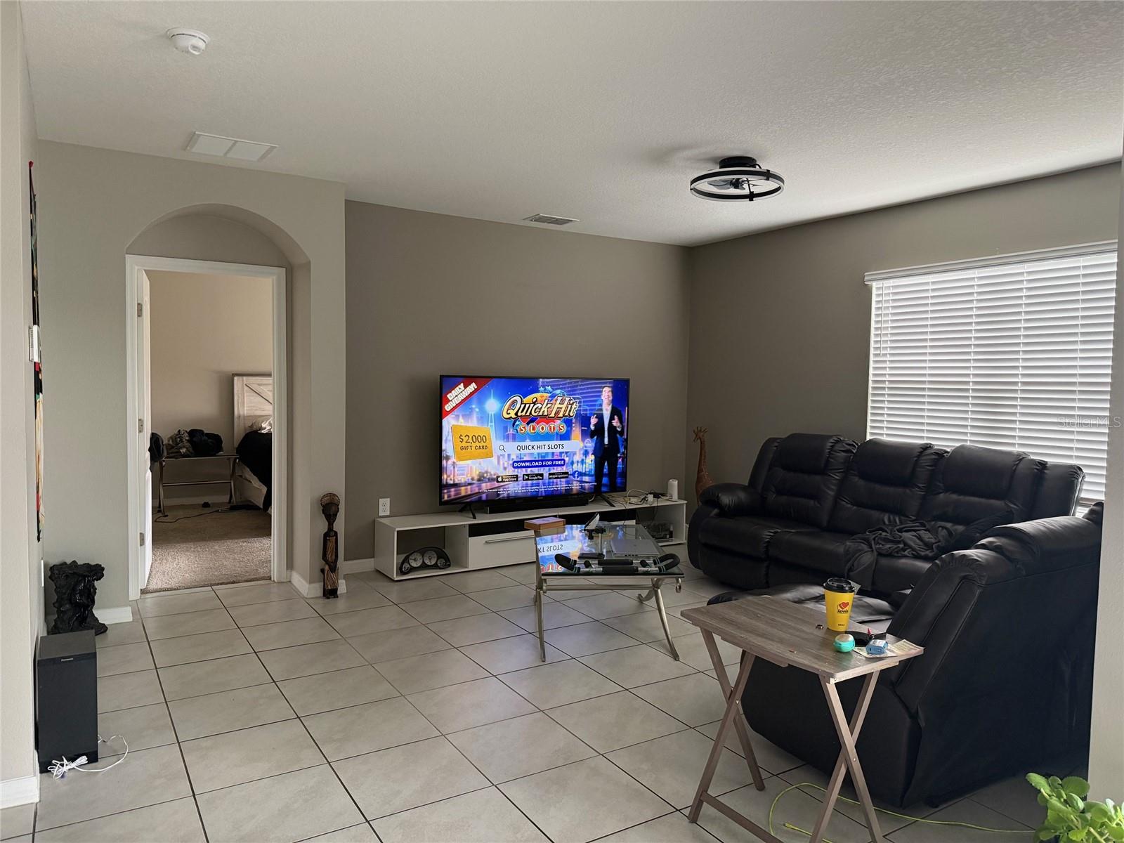 Single Family Residence at 530 AUBURN GROVE TER, AUBURNDALE, photo 4 of 11