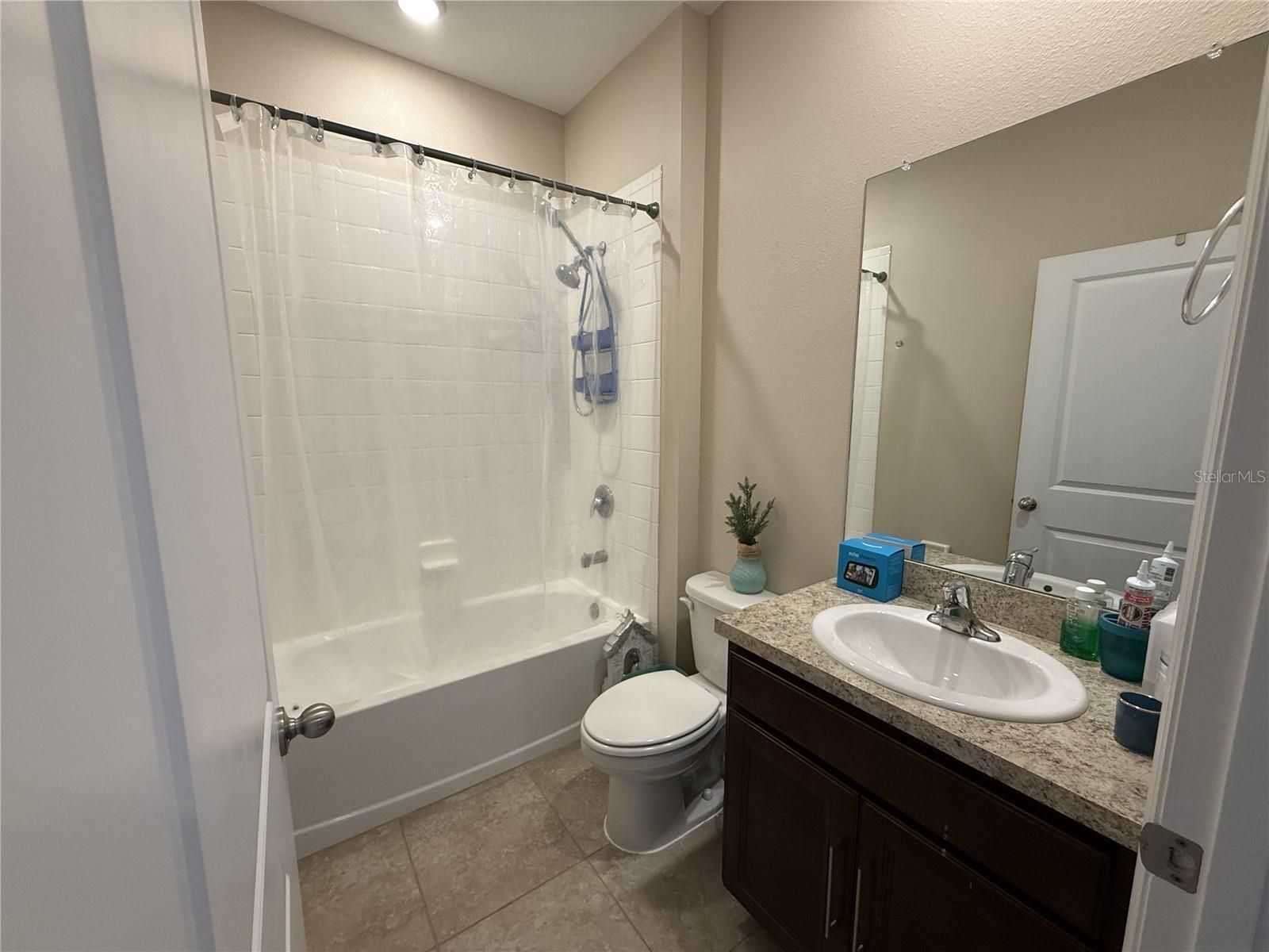 Single Family Residence at 16418 WOODSIDE GLN, PARRISH, photo 7 of 26