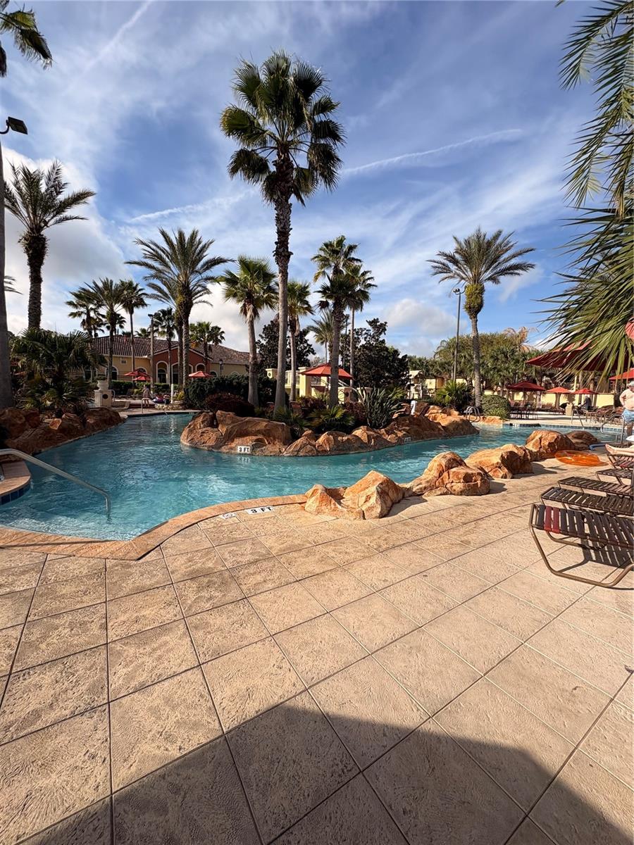 Resort - 219 MIRAMAR AVE, DAVENPORT
