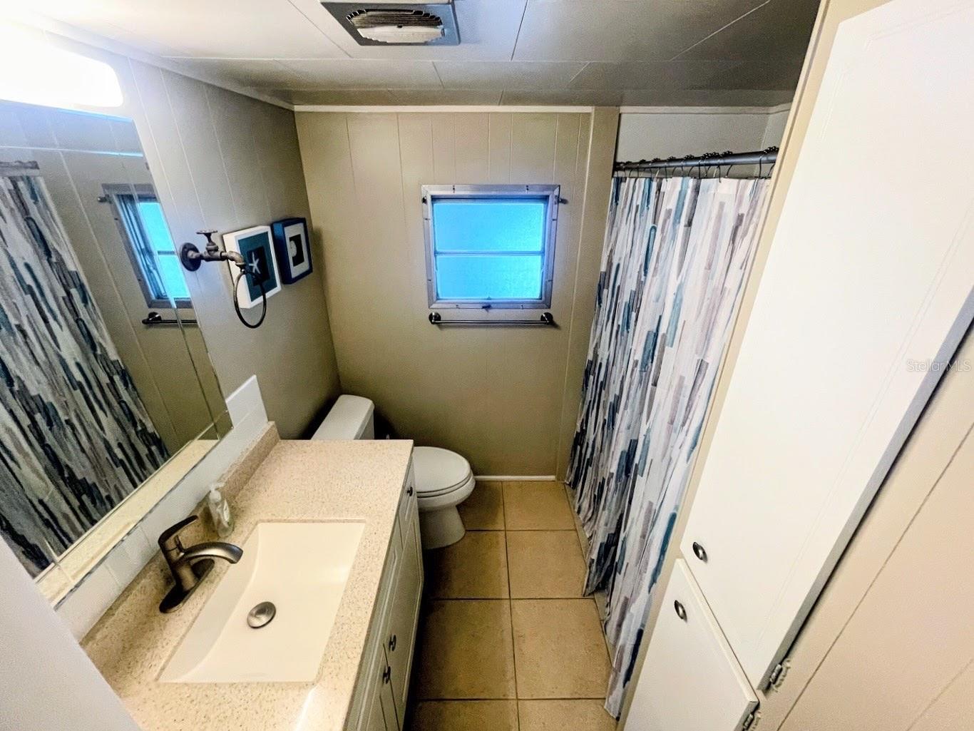 Mobile Home at 816 TURF, VENICE, photo 13 of 22