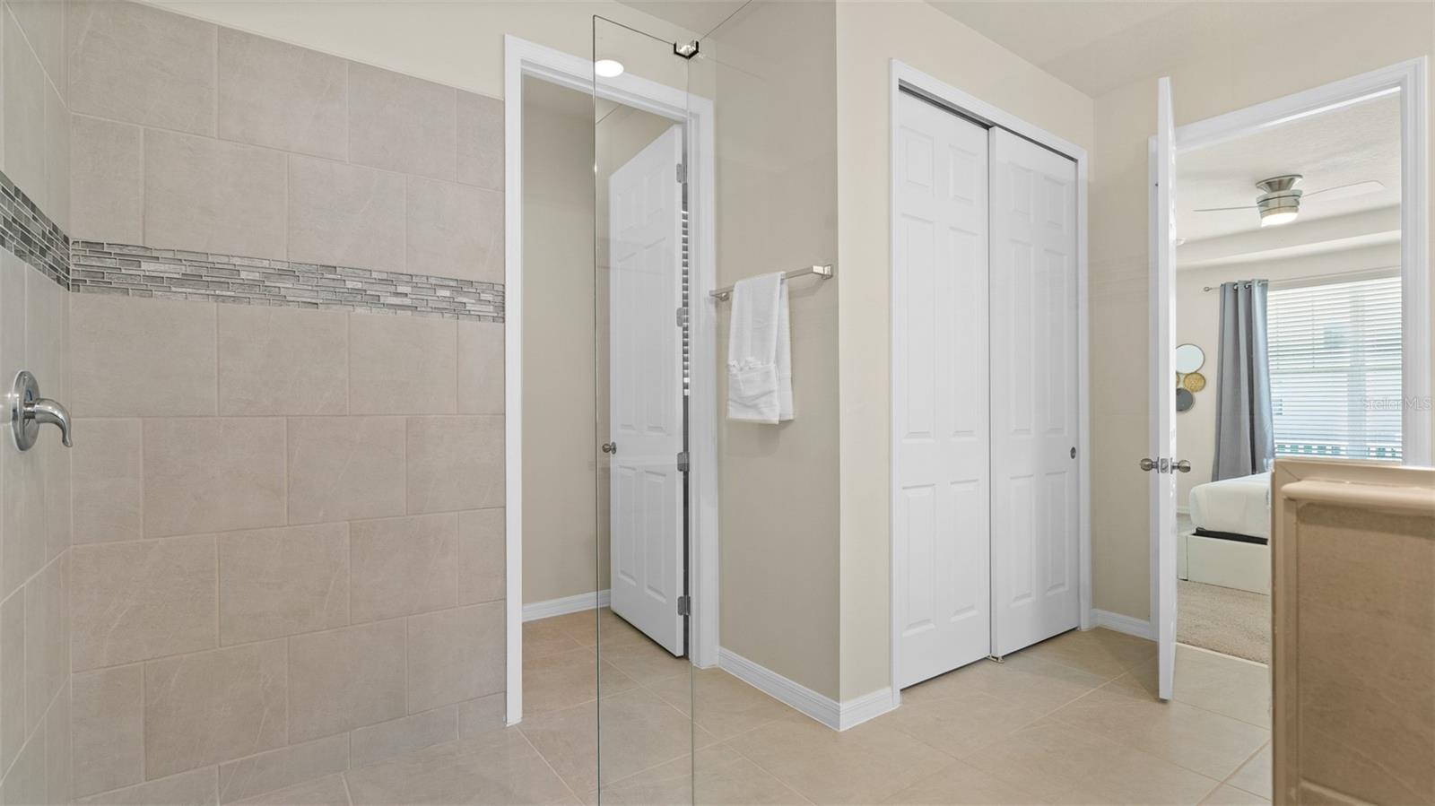 Villa at 8917 COCONUT BREEZE DR, KISSIMMEE, photo 17 of 87