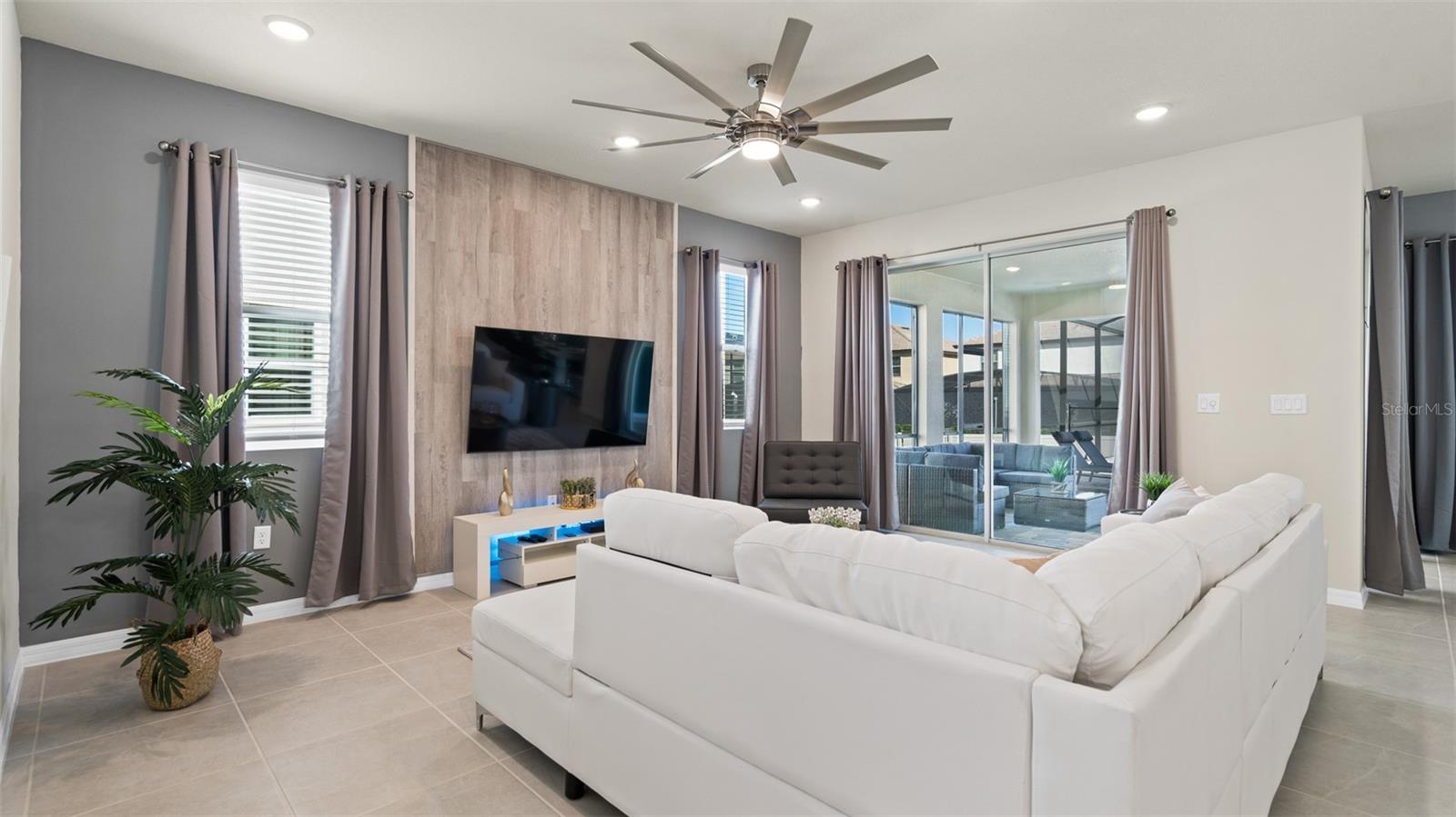 Villa at 8917 COCONUT BREEZE DR, KISSIMMEE, photo 37 of 87