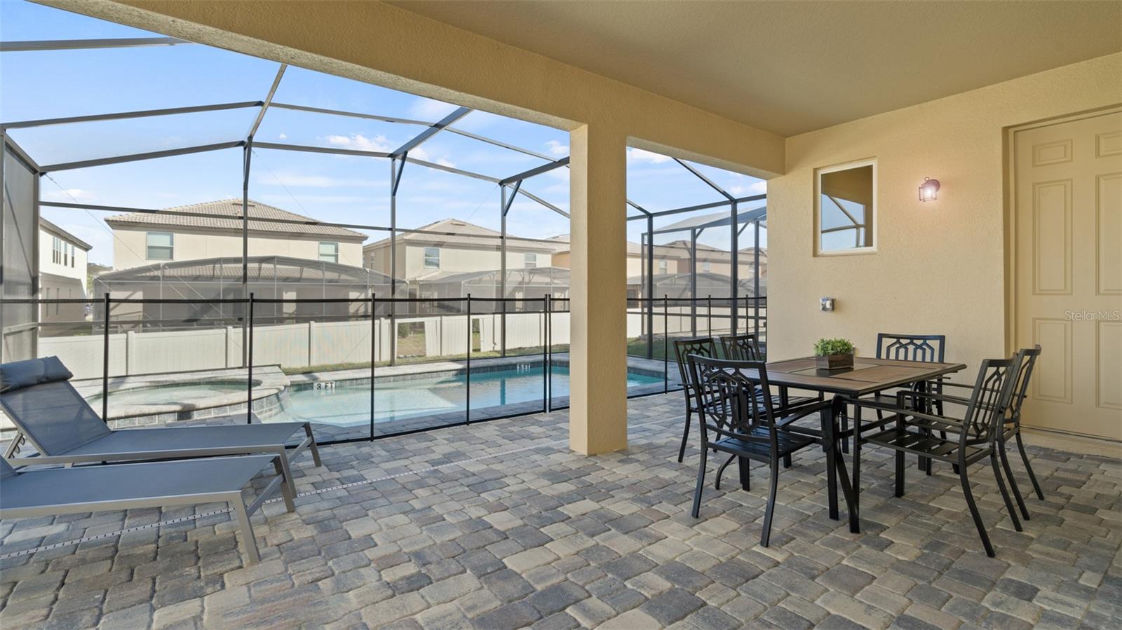 Villa at 8917 COCONUT BREEZE DR, KISSIMMEE, photo 81 of 87