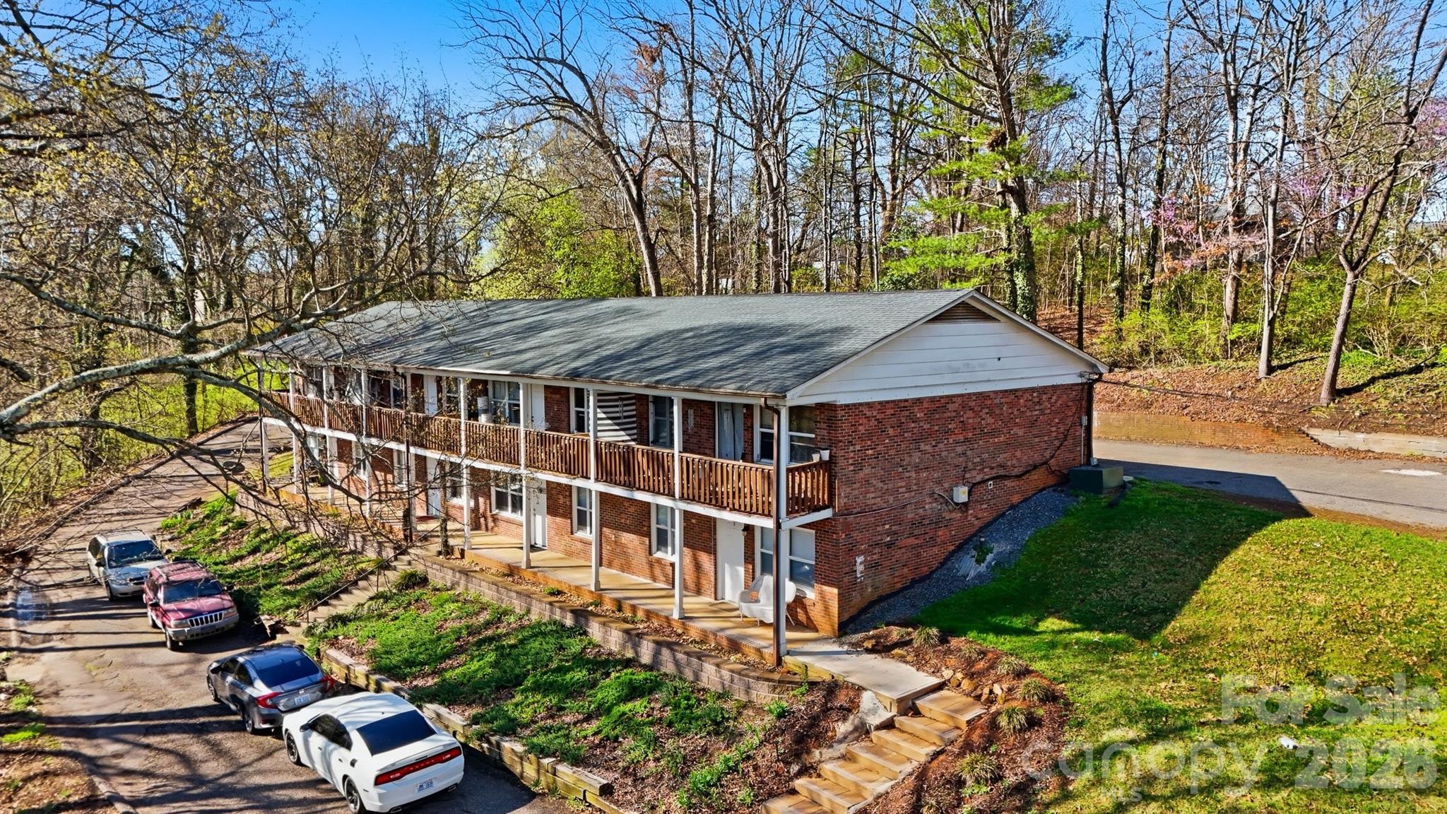 Apartment at 1075 7th Avenue NW, Hickory, photo 2 of 13