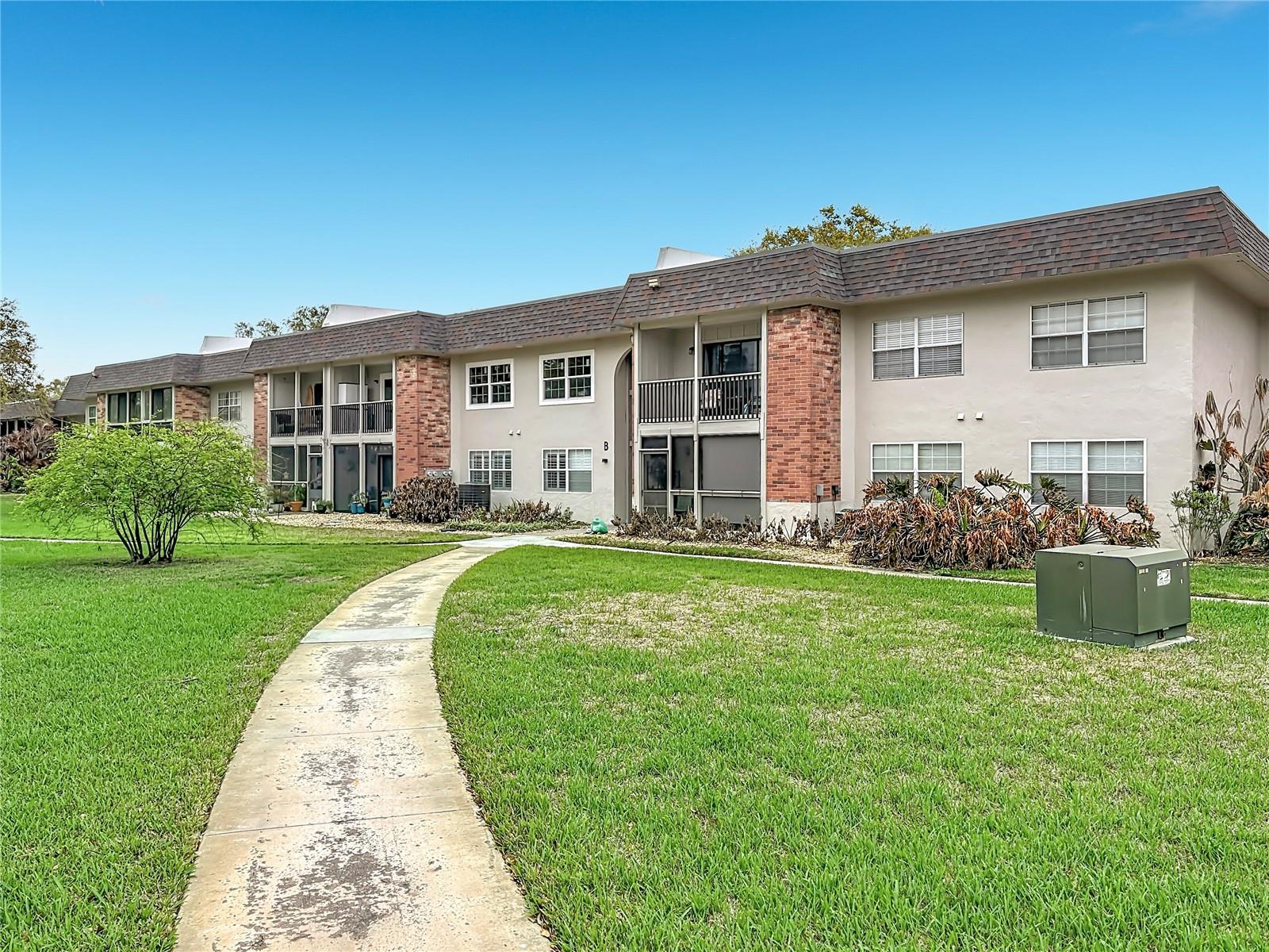 Condominium at 3800 SAXON DR #B13, NEW SMYRNA BEACH, photo 4 of 46