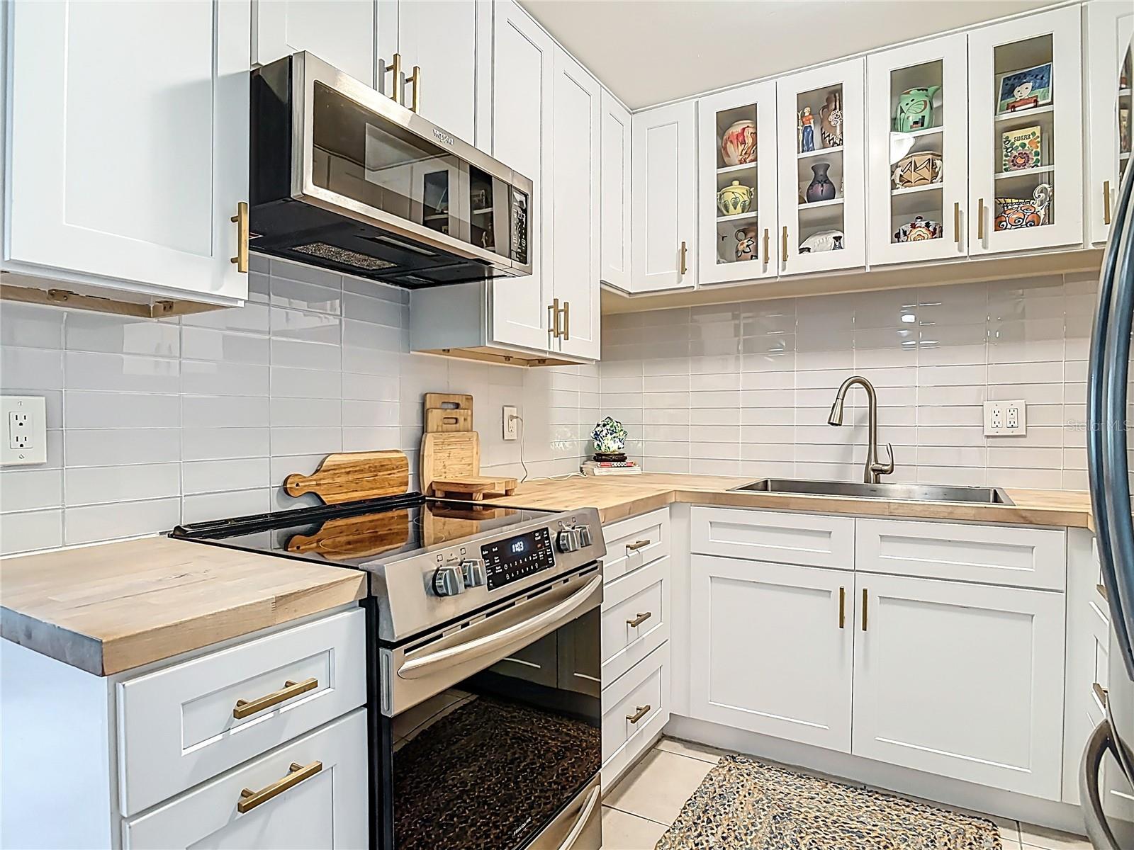 Condominium at 3800 SAXON DR #B13, NEW SMYRNA BEACH, photo 10 of 46