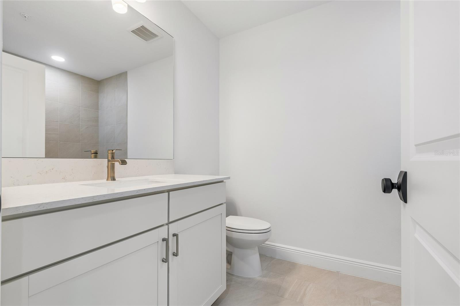 Bath-Photo description represents the model home of same floor plan. - 17736 BROADLEAF LOOP, VENICE