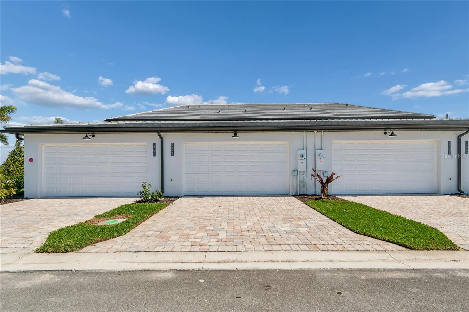 Exterior-Photo description represents the model home of same floor plan. - 17736 BROADLEAF LOOP, VENICE