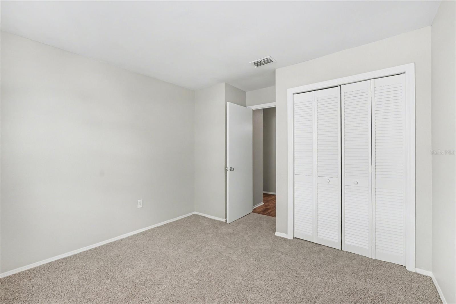 Single Family Residence at 638 LAKE DEXTER CIR, WINTER HAVEN, photo 16 of 25