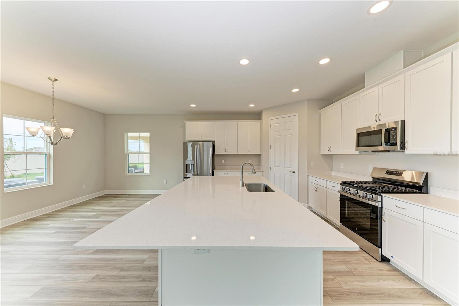 Single Family Residence at 8509 DOVE BOG TER, PARRISH, photo 13 of 40