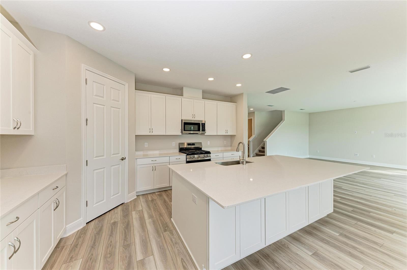 Single Family Residence at 8509 DOVE BOG TER, PARRISH, photo 16 of 40