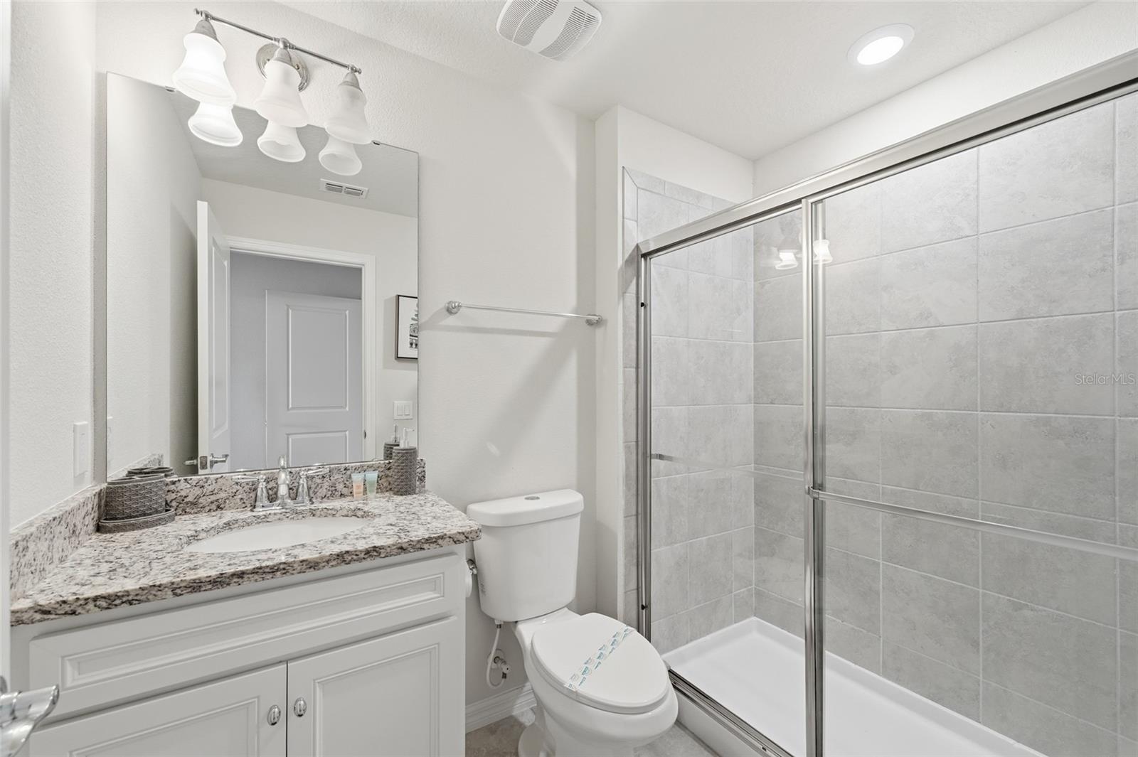 Townhouse at 236 JETTY WAY, DAVENPORT, photo 16 of 26