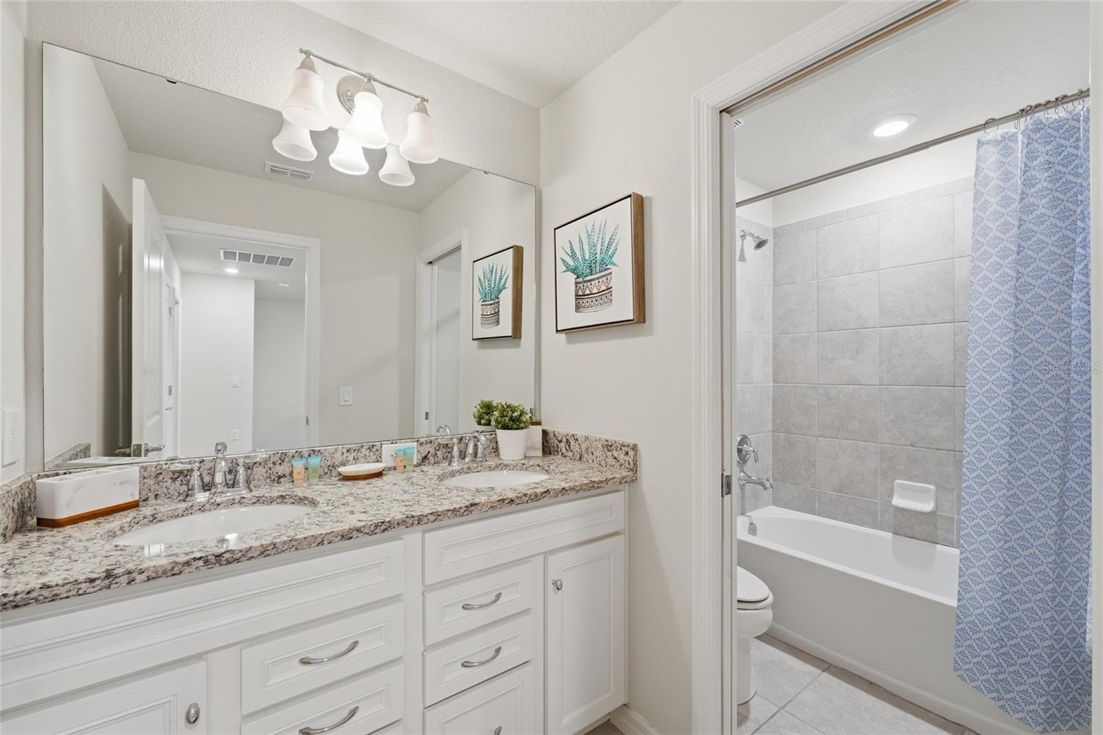 Townhouse at 236 JETTY WAY, DAVENPORT, photo 17 of 26