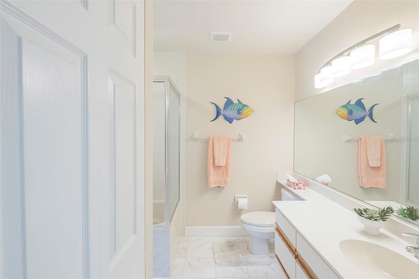 Large second bathroom leads to third bedroom. - 425 CERROMAR TER #459, VENICE