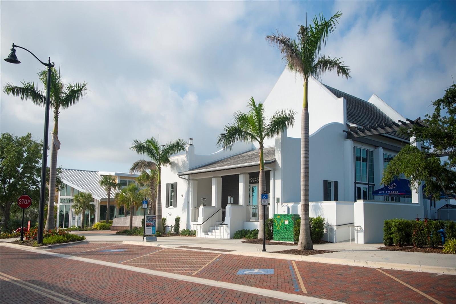 Condominium at 425 CERROMAR TER #459, VENICE, photo 42 of 47