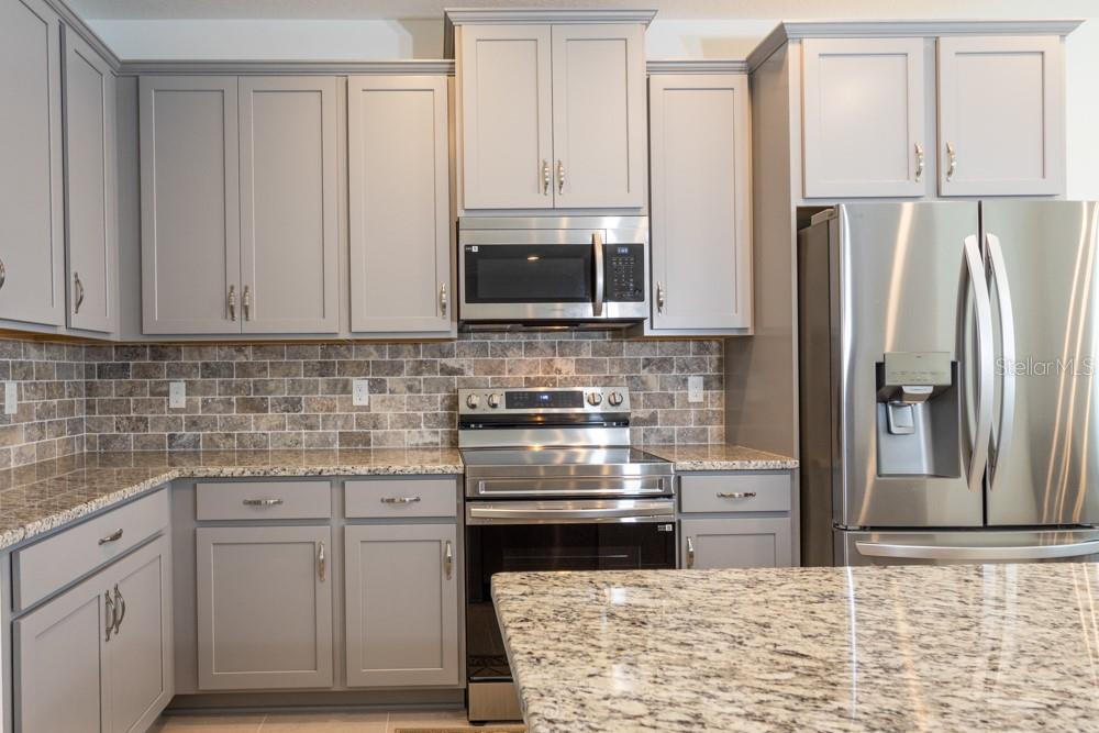 Single Family Residence at 10 FISCHER LN, PALM COAST, photo 9 of 37