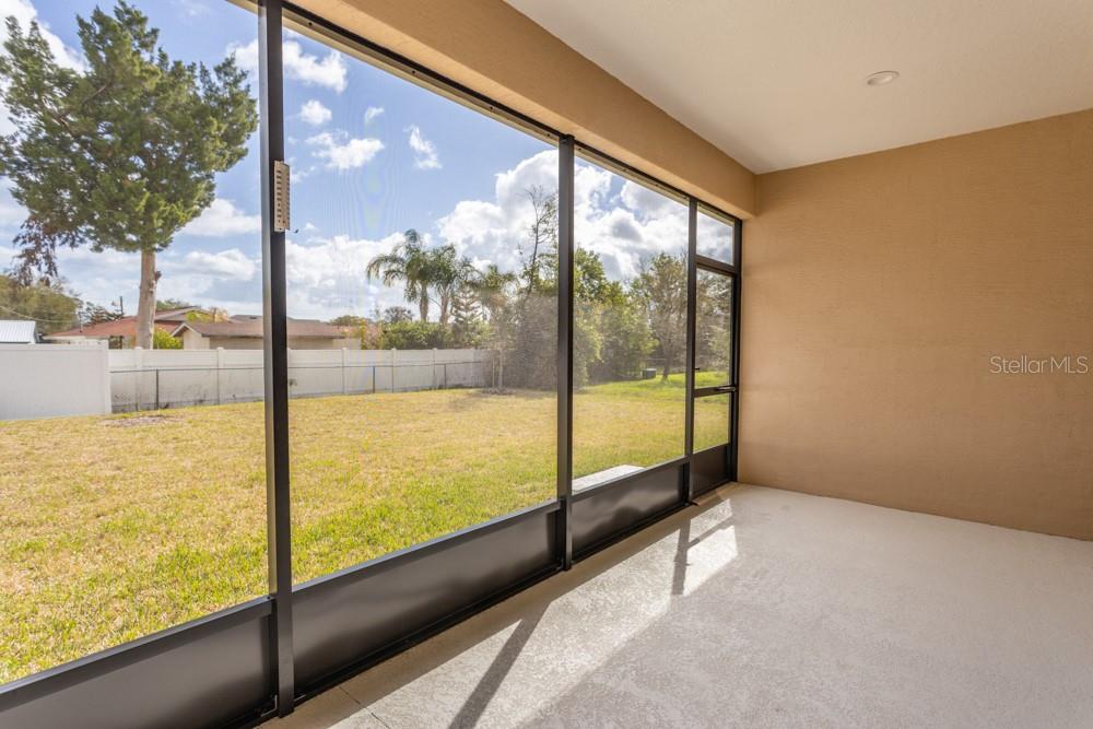 Rear porch - 10 FISCHER LN, PALM COAST