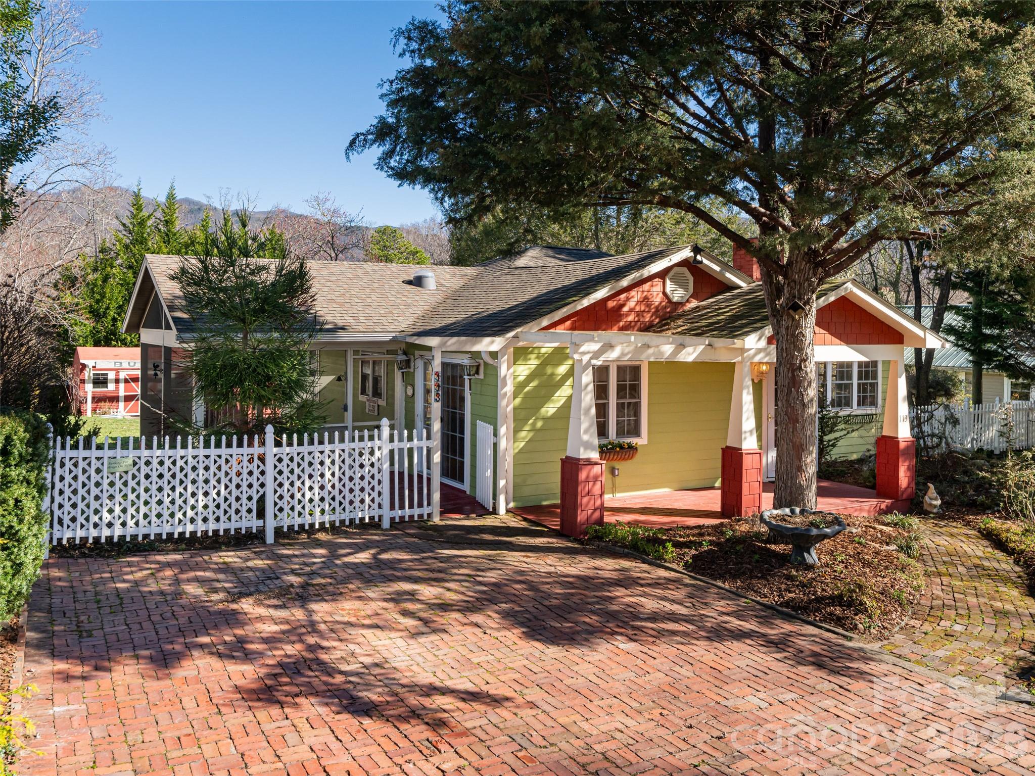 Single Family Residence at 113 5th Street, Black Mountain, photo 2 of 48