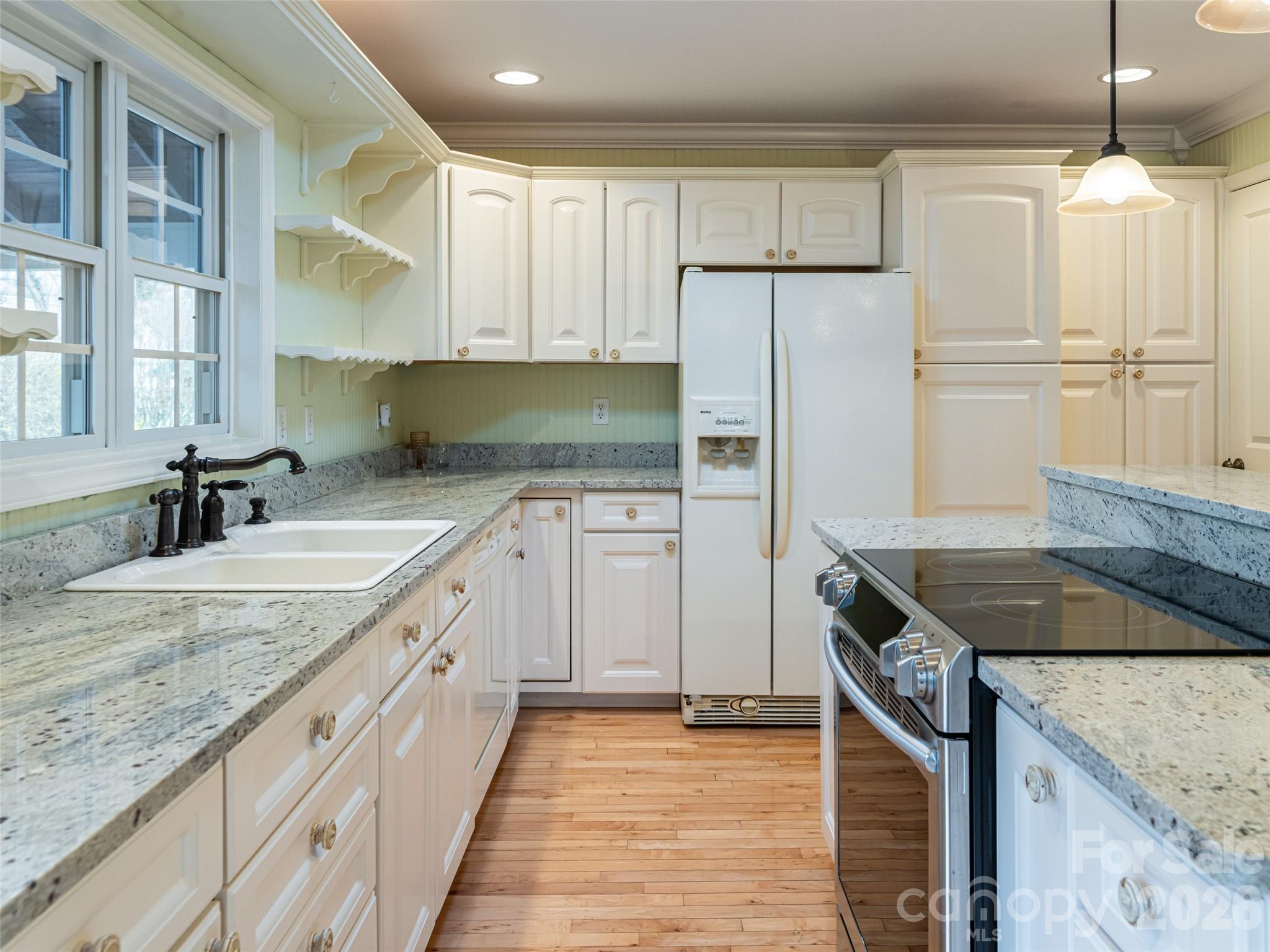 Single Family Residence at 113 5th Street, Black Mountain, photo 13 of 48