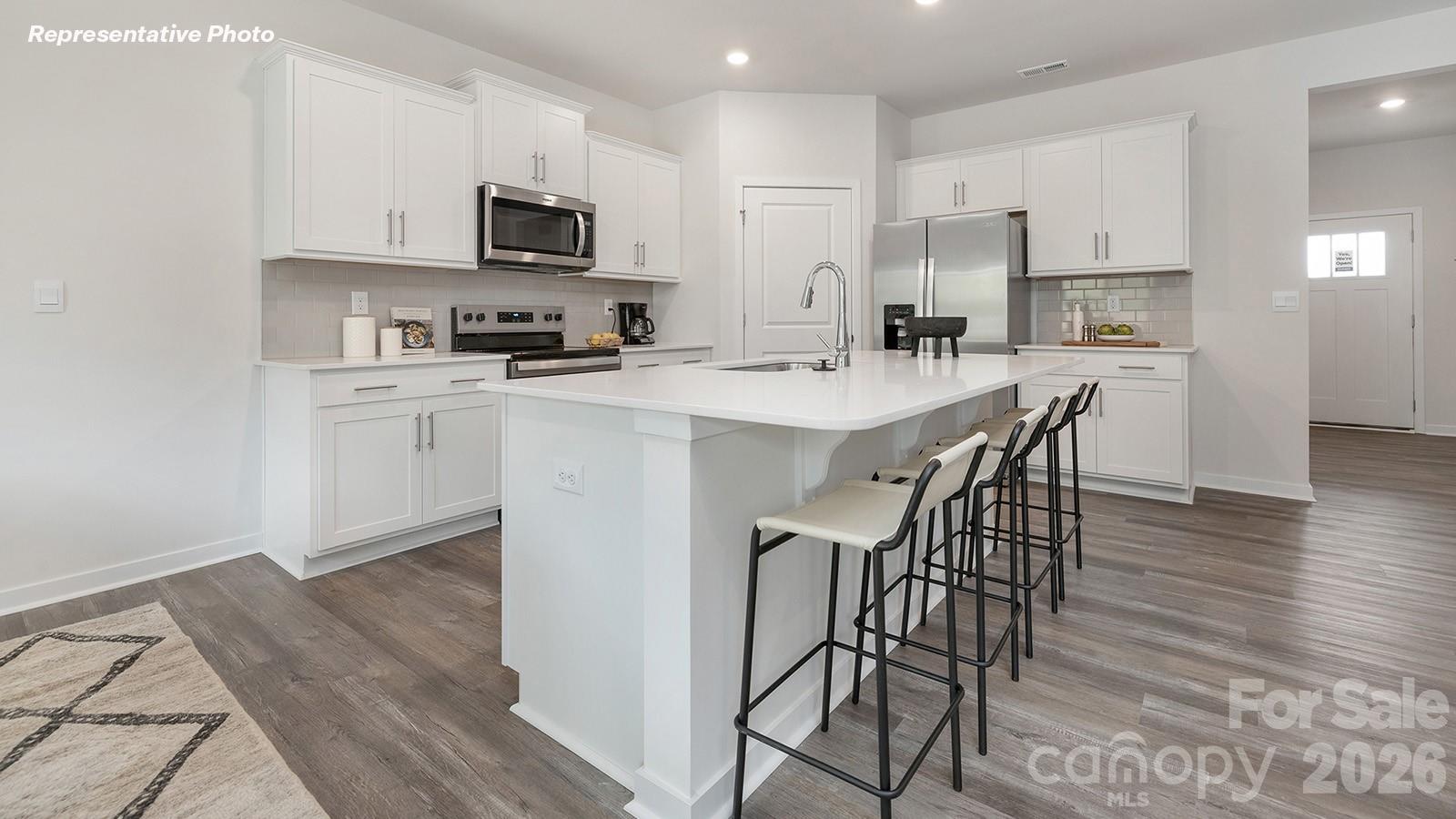 Single Family Residence at 484 Dazzle Loop, Newton, photo 3 of 28