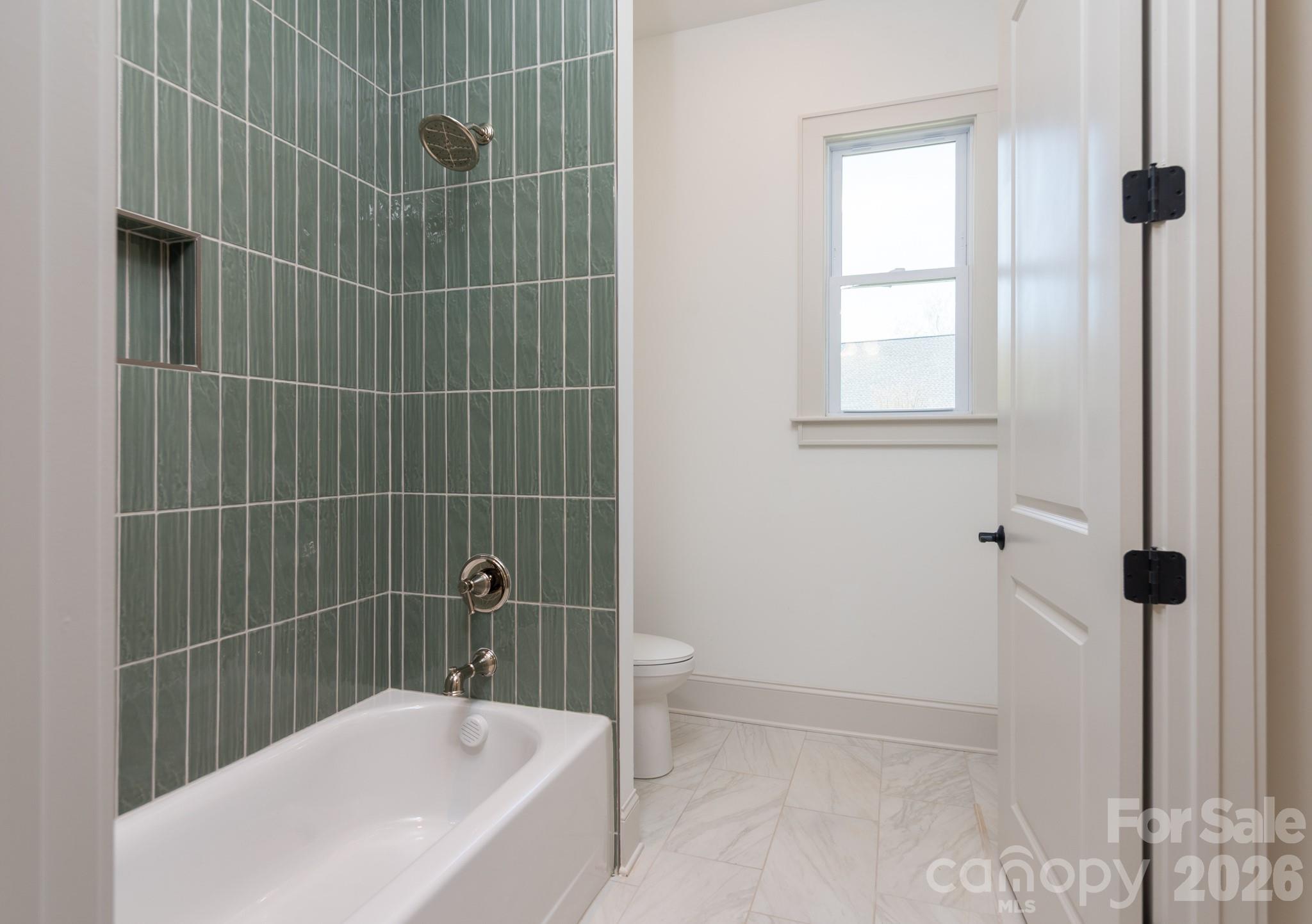 Guest bathroom - 12821 Mayes Road, Huntersville
