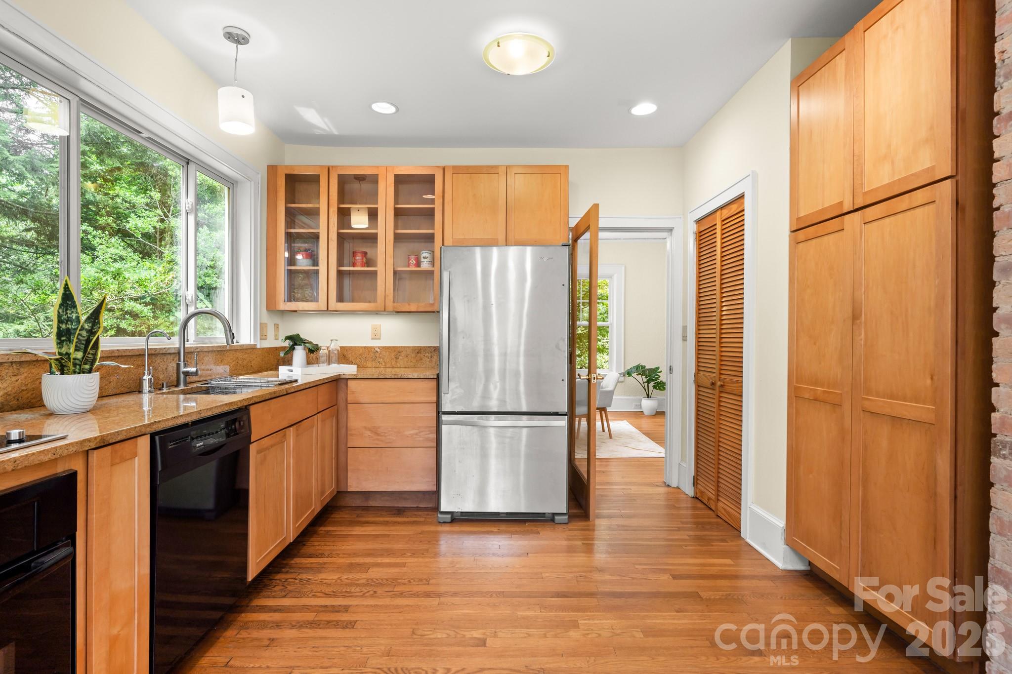 Fiveplex at 108 Lakewood Drive, Asheville, photo 12 of 39