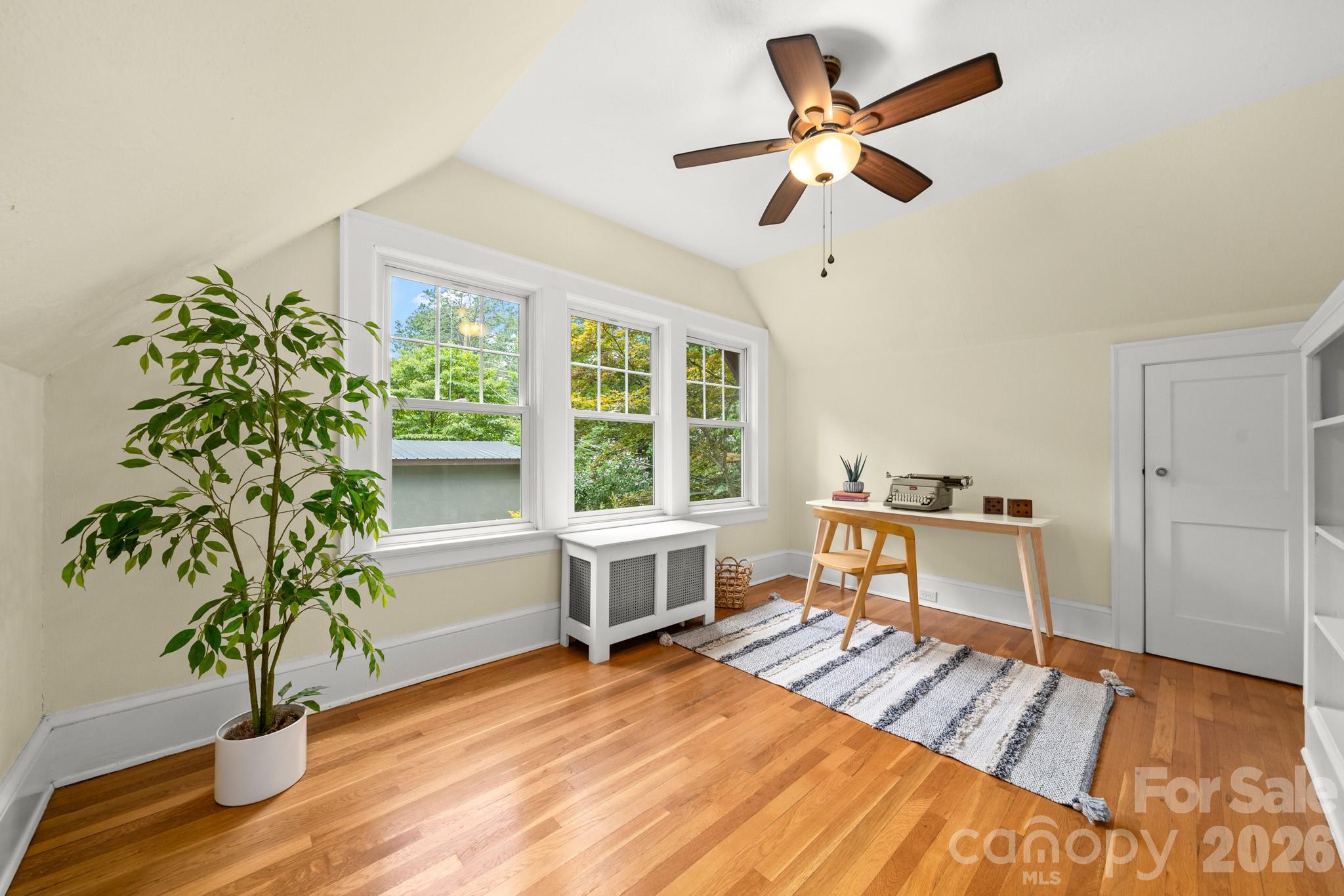 Fiveplex at 108 Lakewood Drive, Asheville, photo 18 of 39