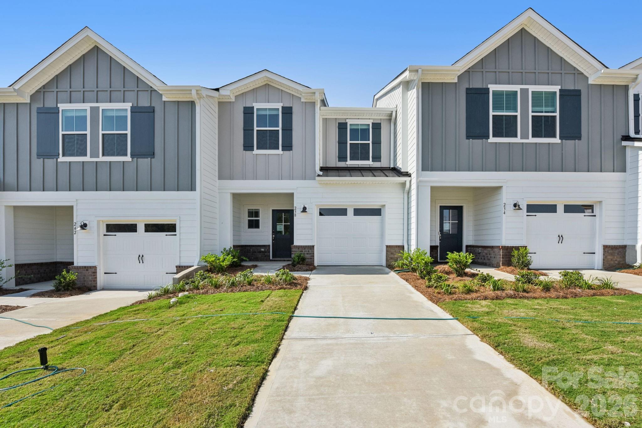 218 Tiger Lily Drive