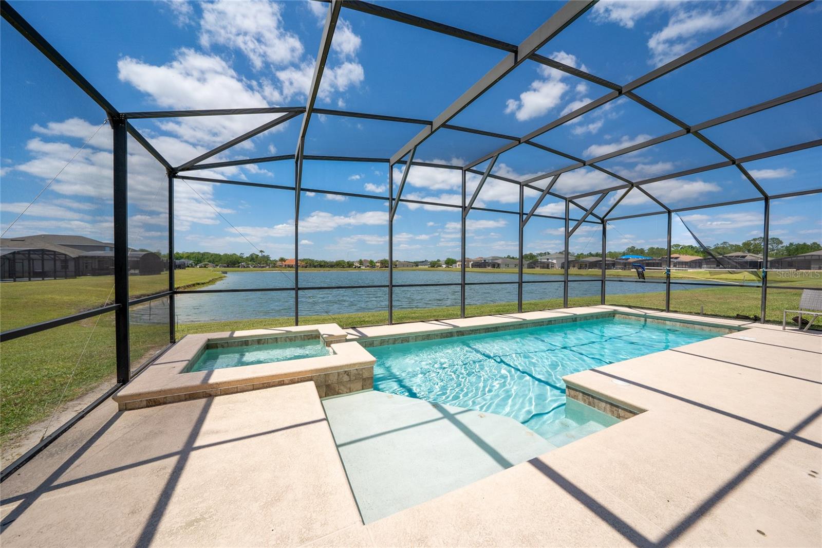 1006 TOURMALINE DR