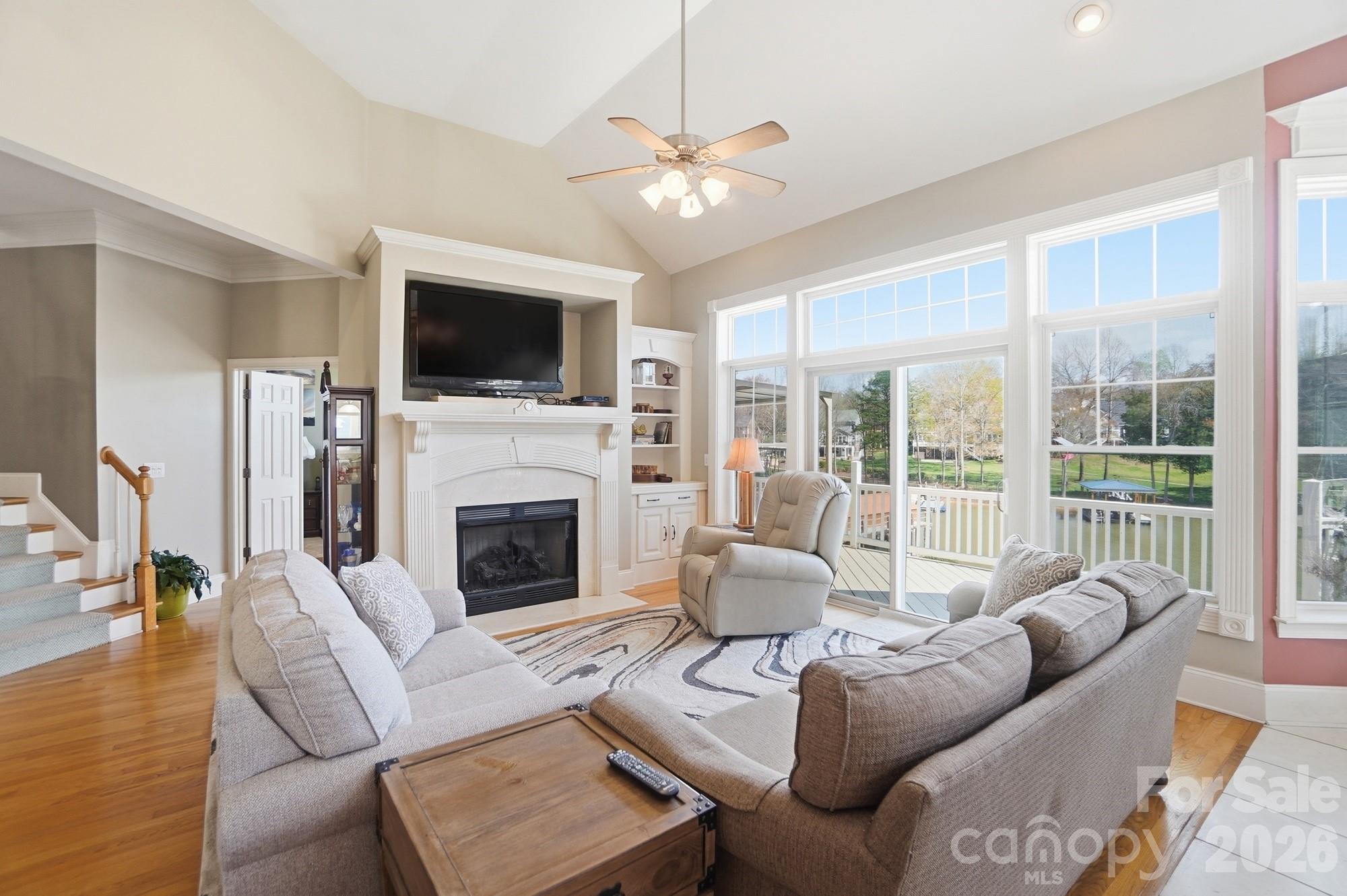 Single Family Residence at 186 Hazelton Loop, Mooresville, photo 5 of 34
