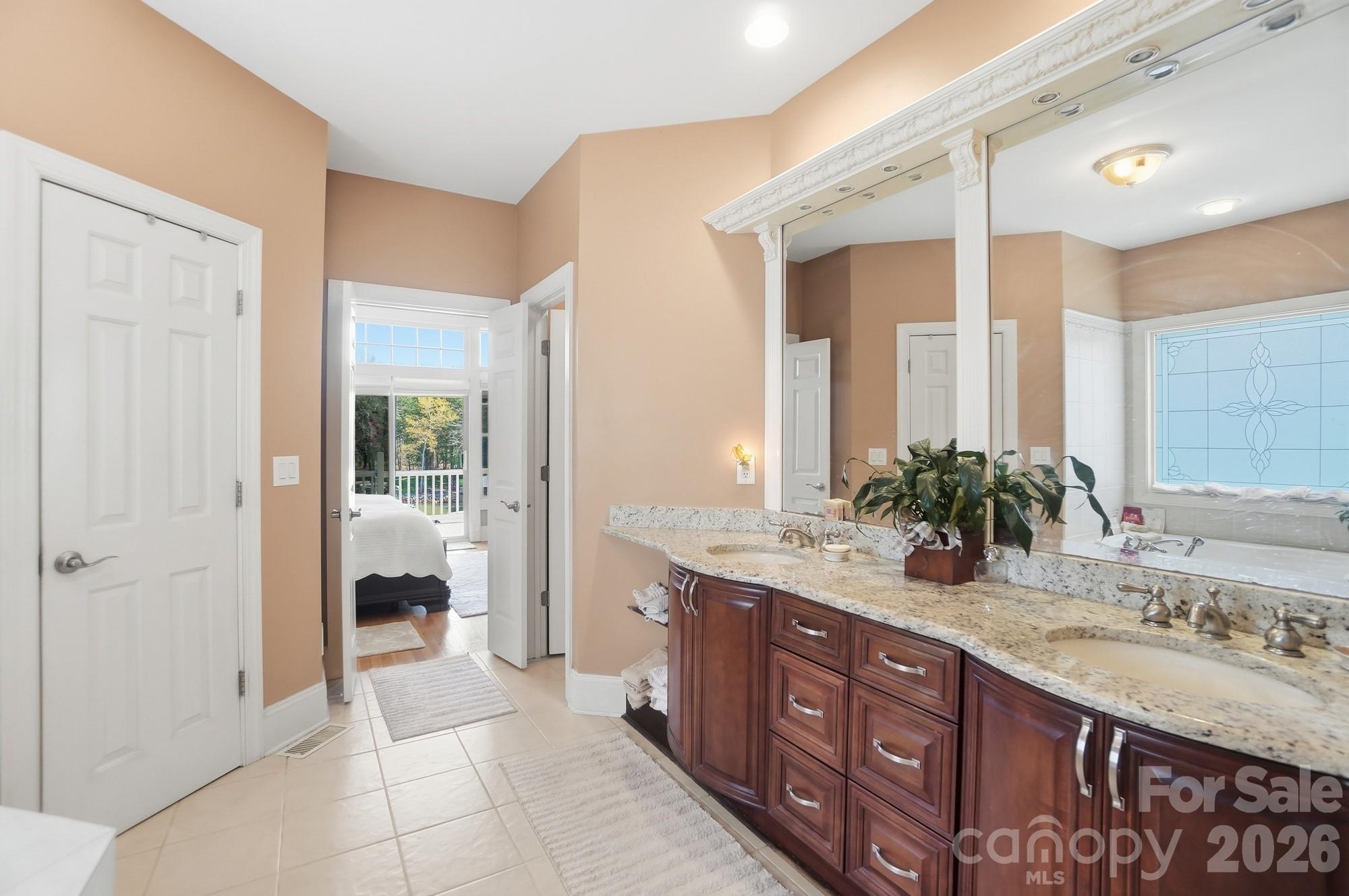 Single Family Residence at 186 Hazelton Loop, Mooresville, photo 12 of 34