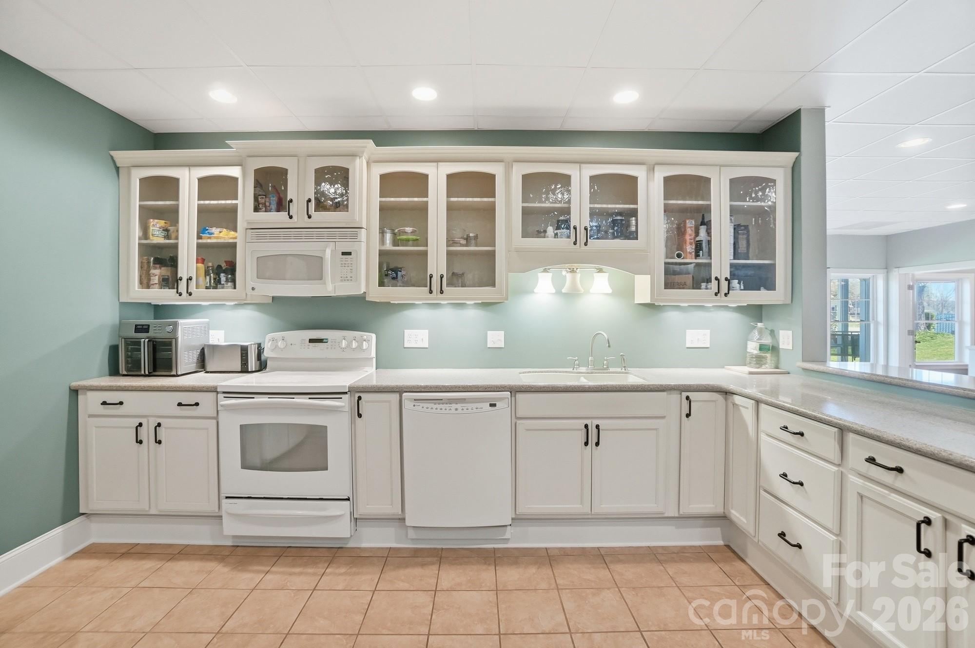 Single Family Residence at 186 Hazelton Loop, Mooresville, photo 18 of 34