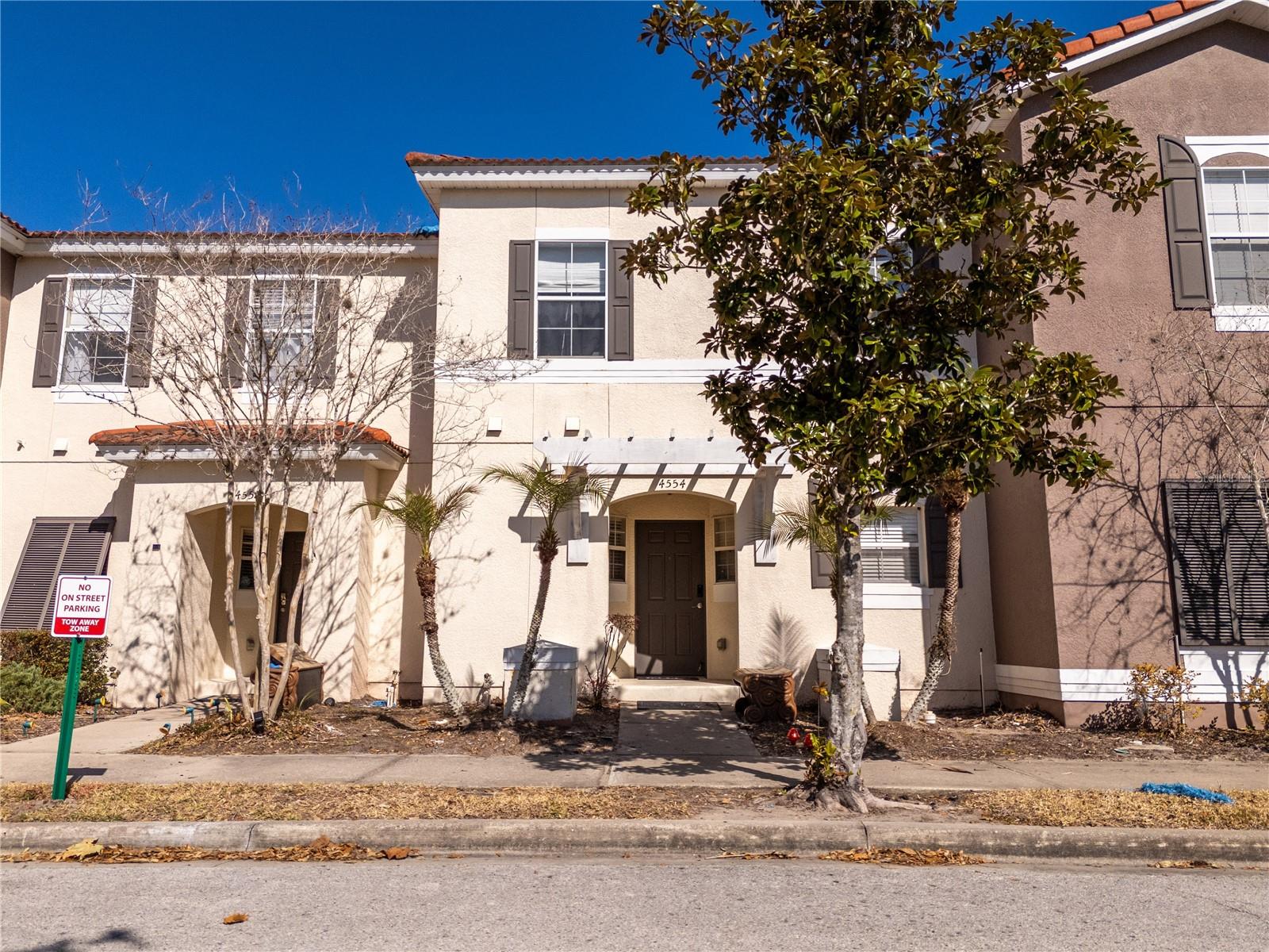 4554 ALBERTO CIR