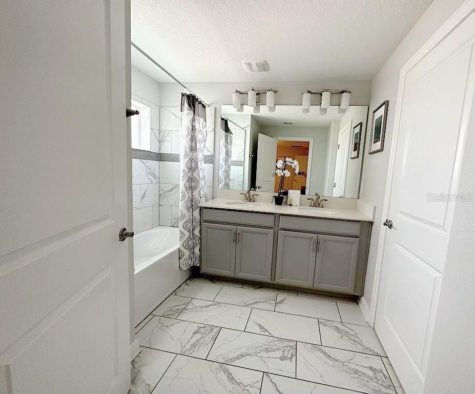 Townhouse at 468 OCEAN COURSE AVE, DAVENPORT, photo 28 of 52