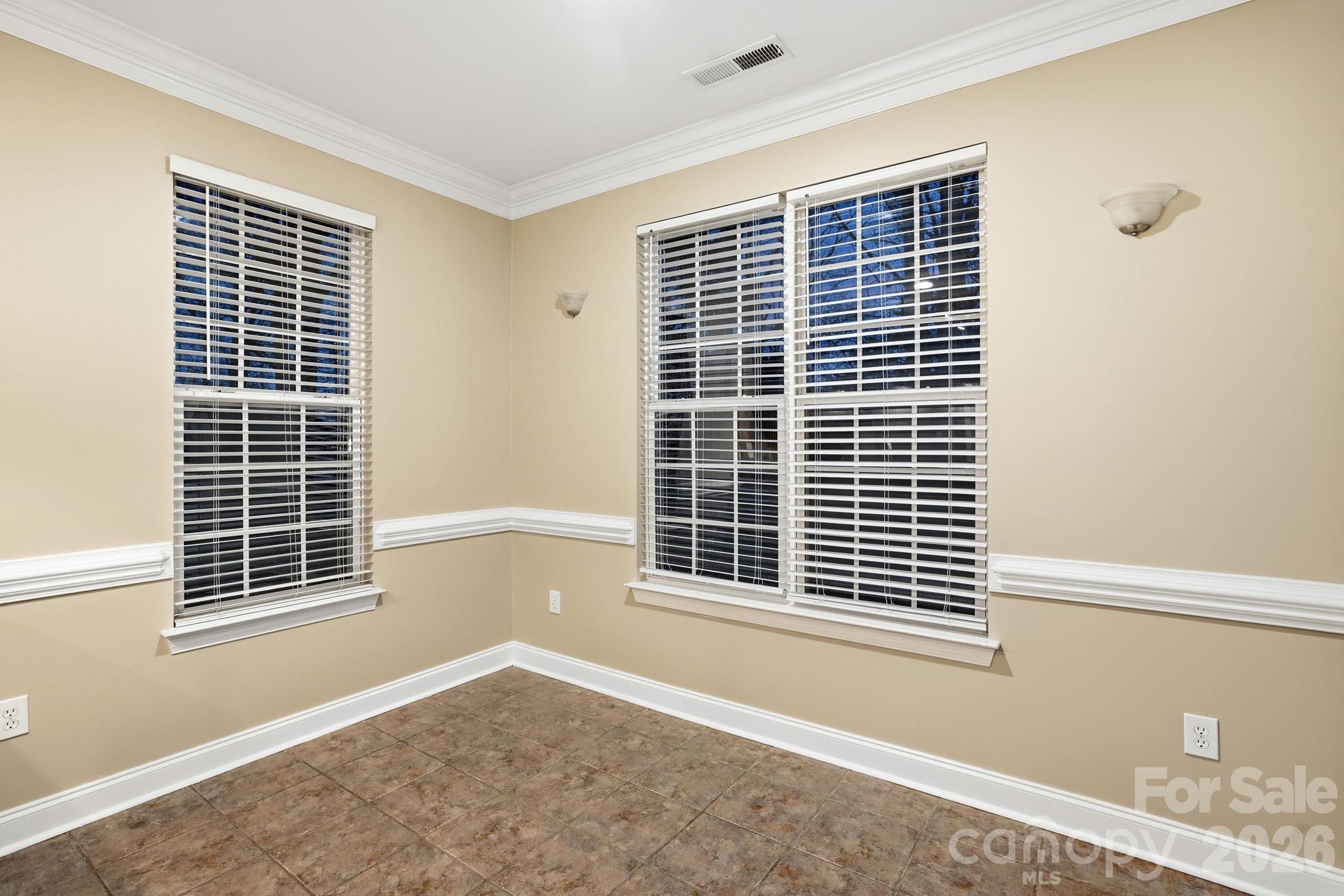 Single Family Residence at 13062 Windy Lea Lane, Huntersville, photo 18 of 48
