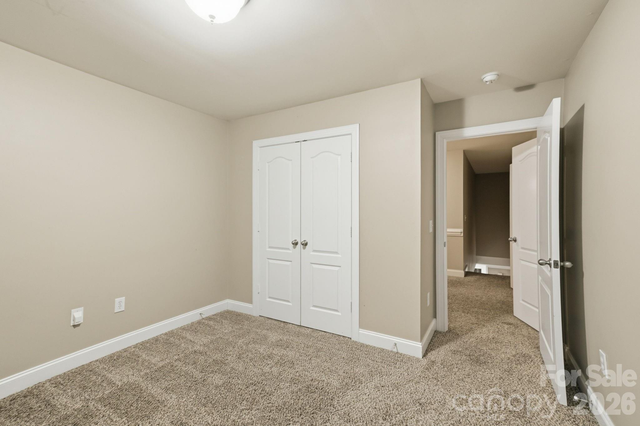 Single Family Residence at 13062 Windy Lea Lane, Huntersville, photo 27 of 48