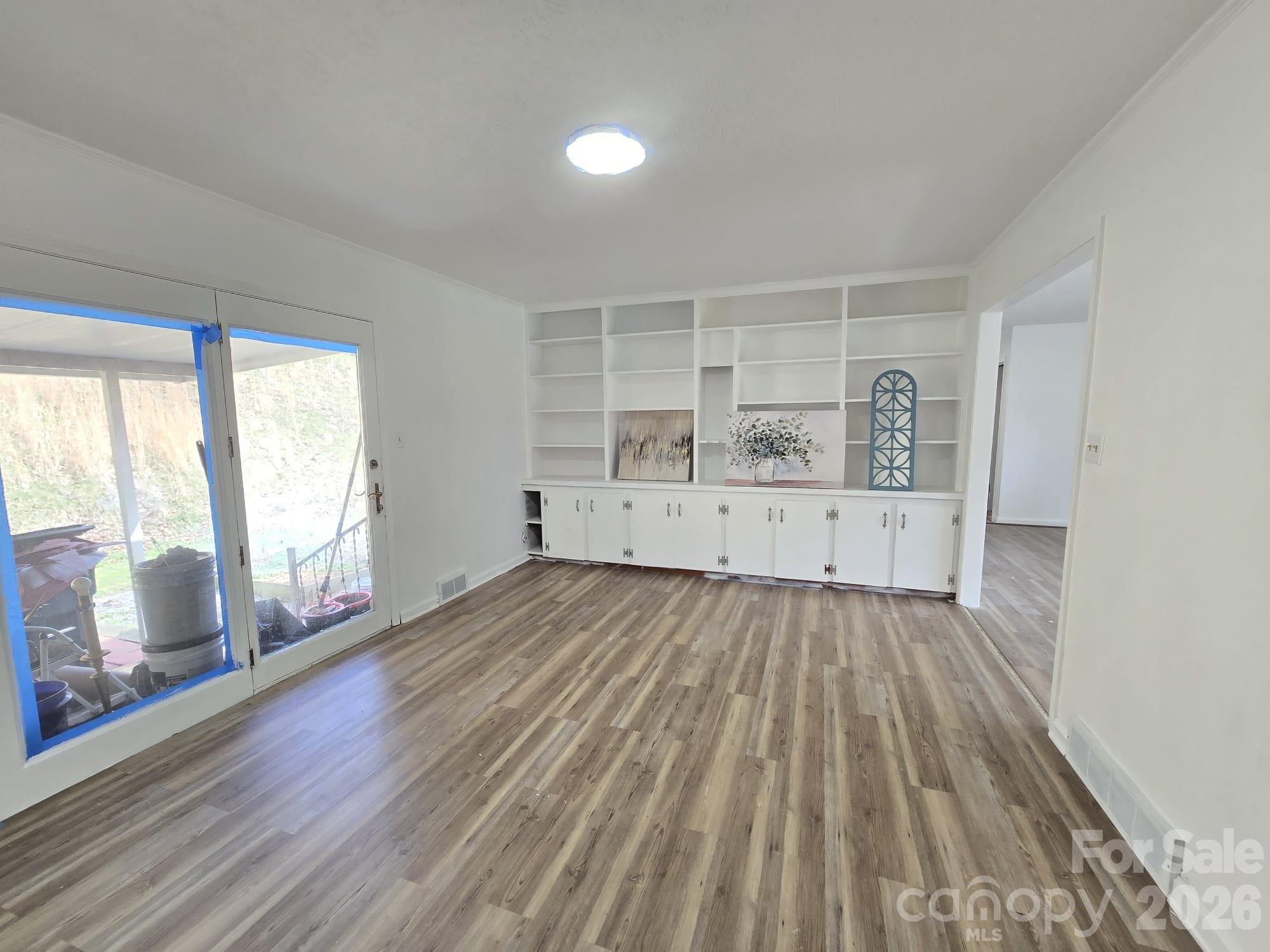 Single Family Residence at 1797 Calvin Edney Road, Mars Hill, photo 3 of 14