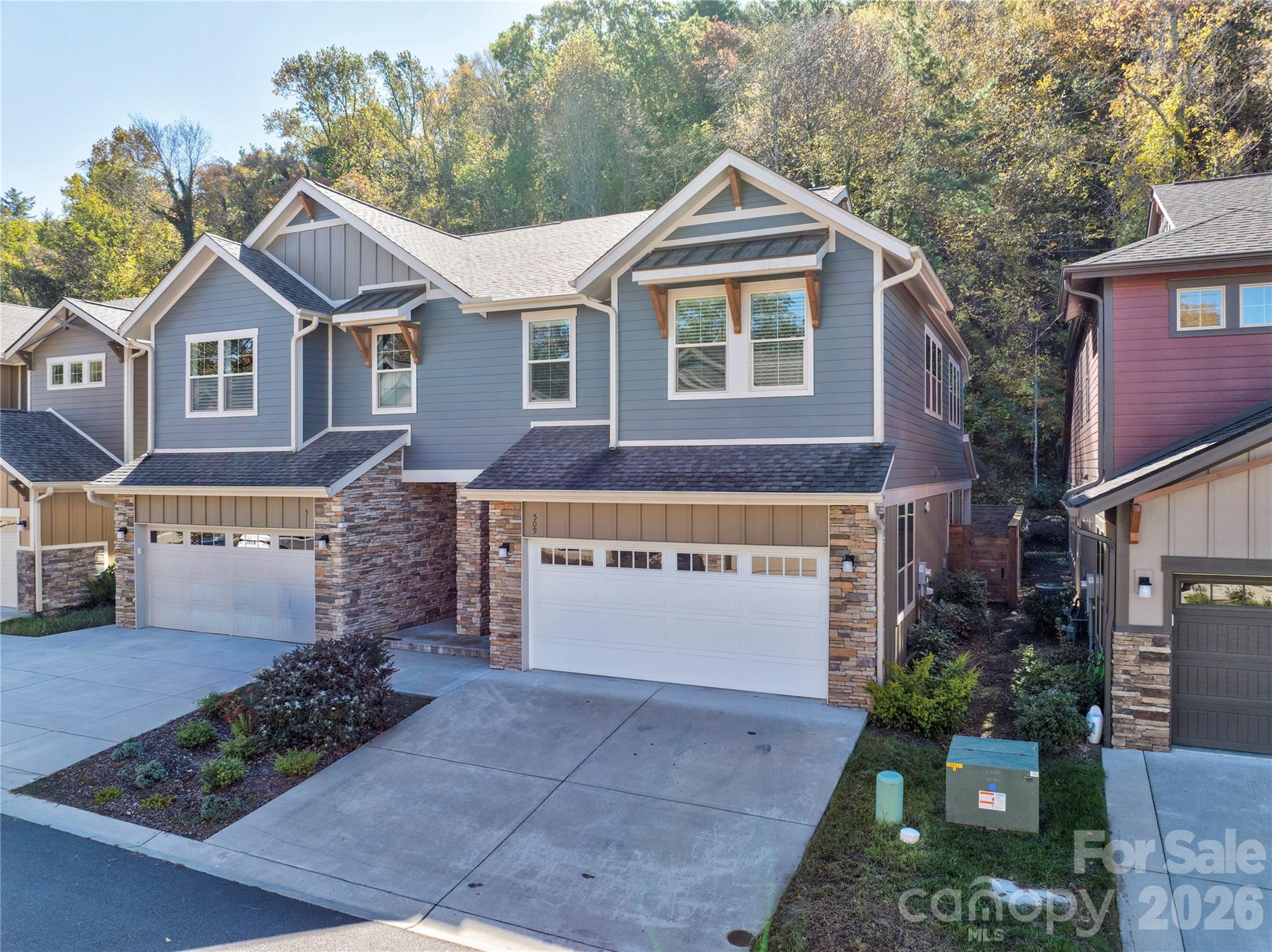 Townhouse at 509 Sweet Birch Park Lane, Black Mountain, photo 2 of 37