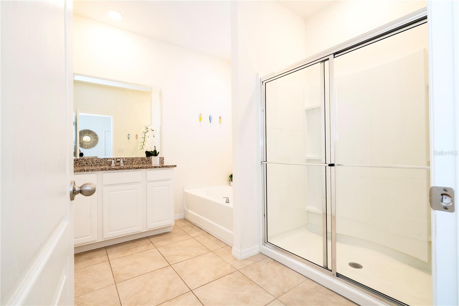Primary bathroom - 7560 OAKMOSS LOOP, DAVENPORT