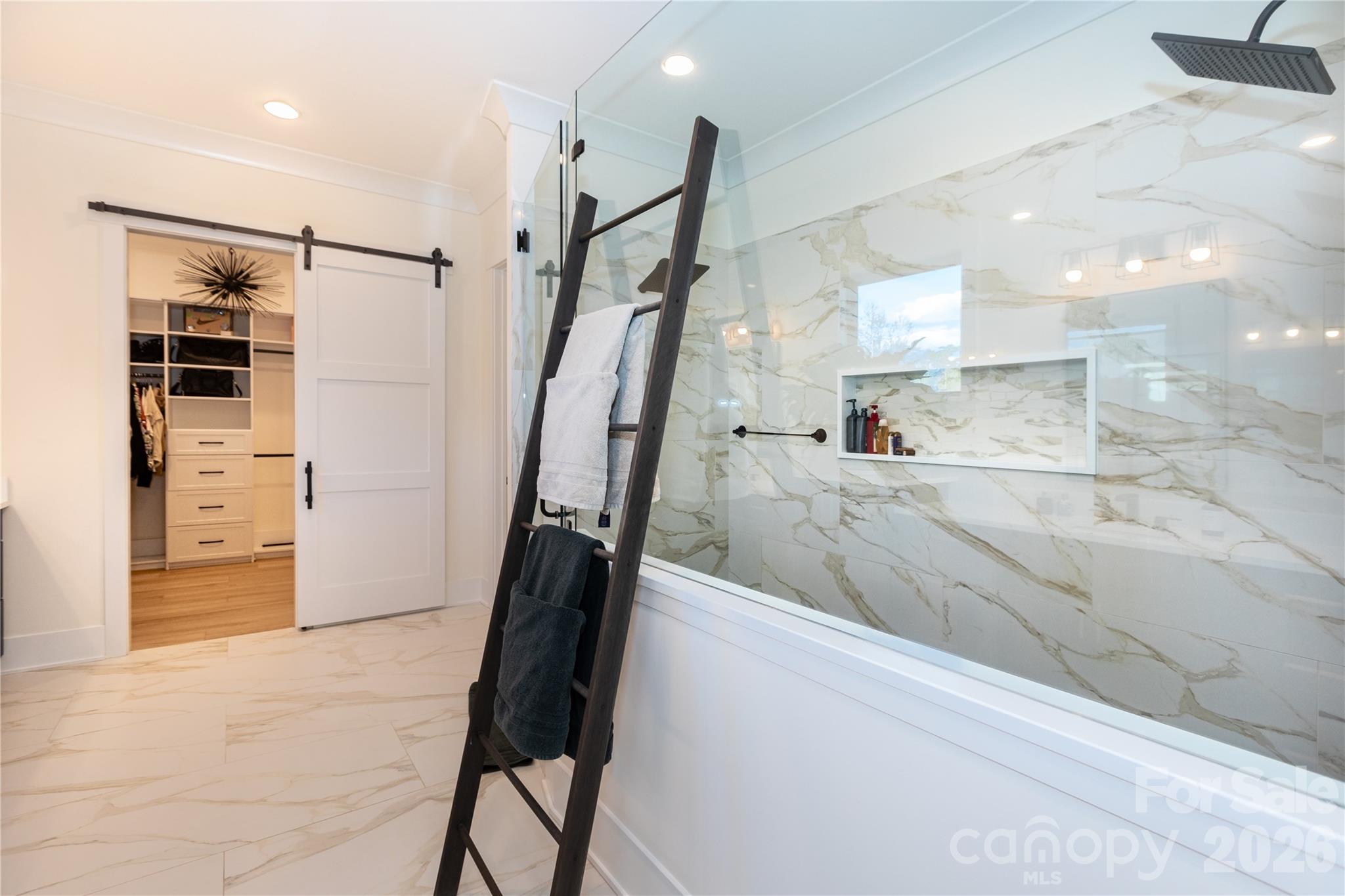 Huge shower with dual shower heads - 124 Direct Drive, Mooresville