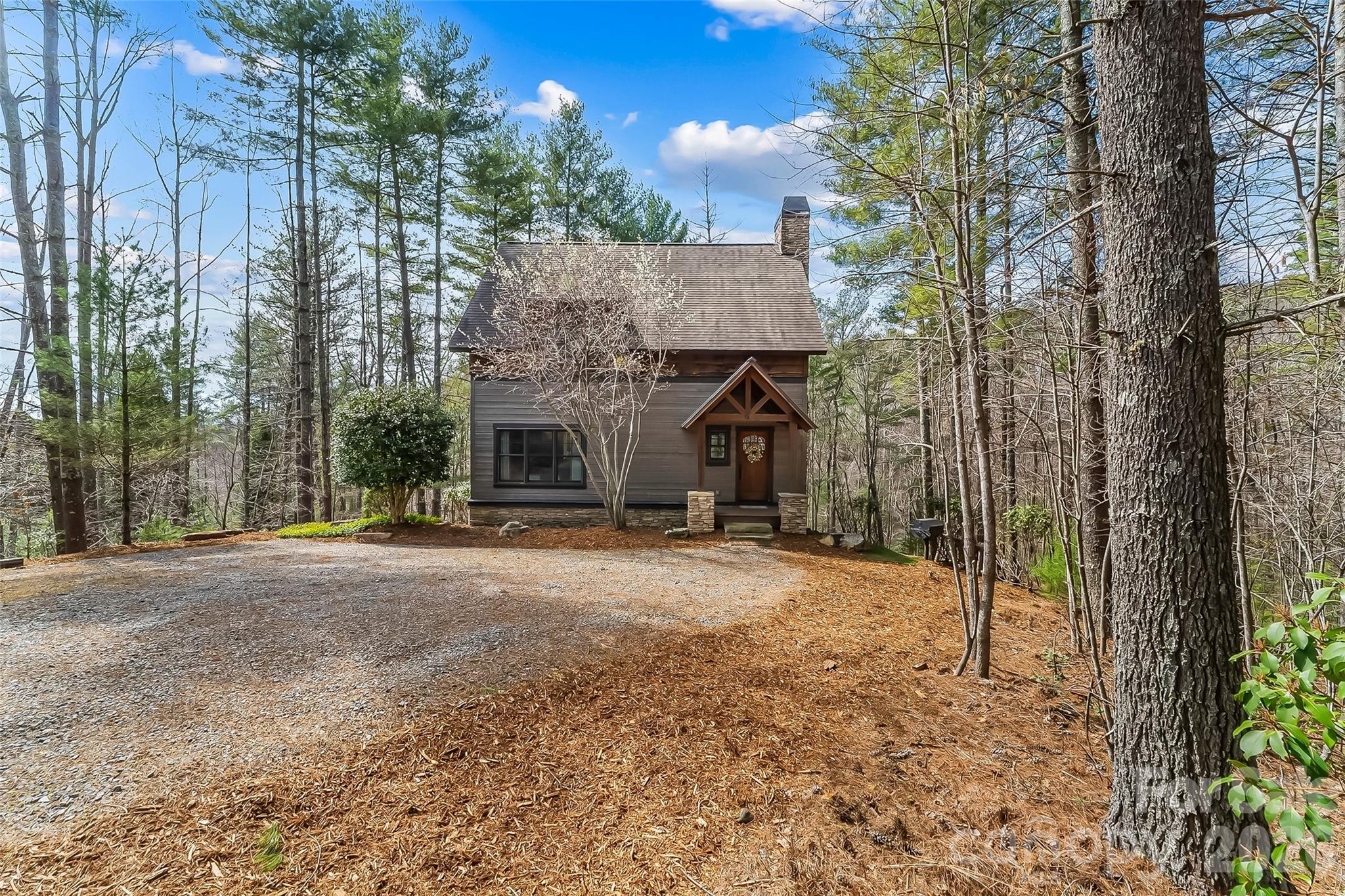 Single Family Residence at 4064 Dense Acre Trail, Nebo, photo 5 of 42