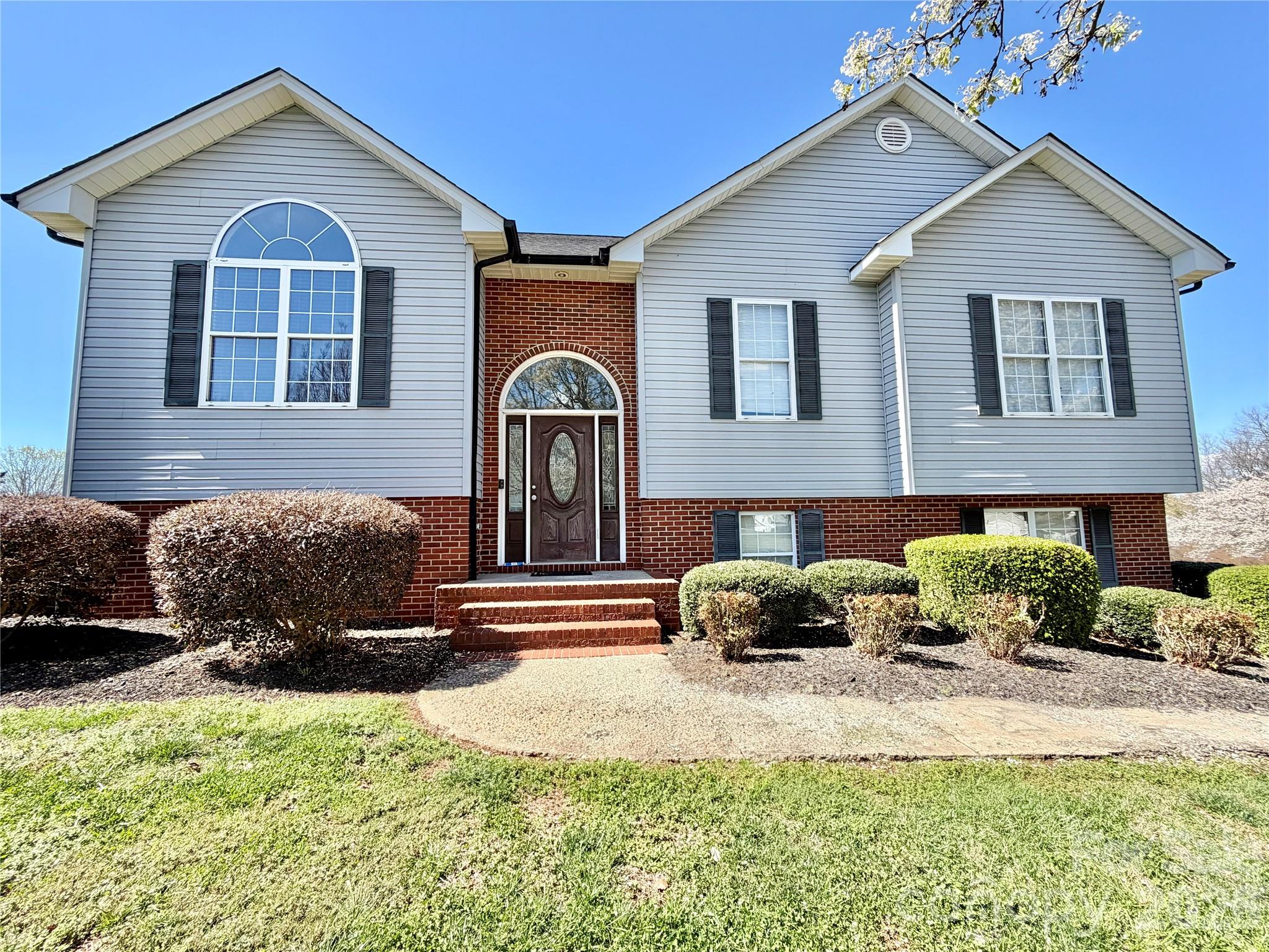 Single Family Residence at 15 Luther Stafford Avenue, Taylorsville, photo 2 of 27