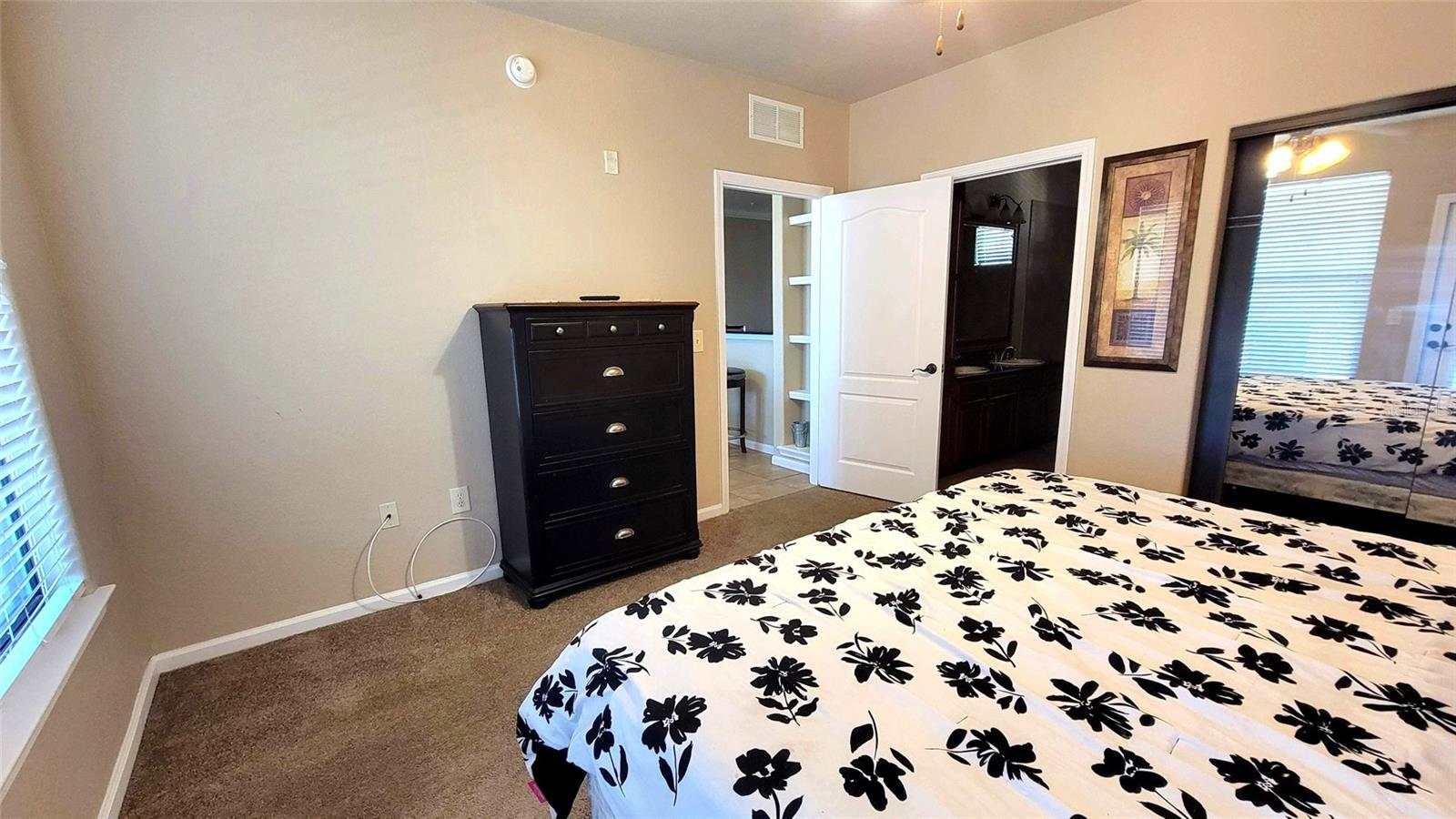 Condominium at 914 CHARO PKWY #123, DAVENPORT, photo 19 of 50