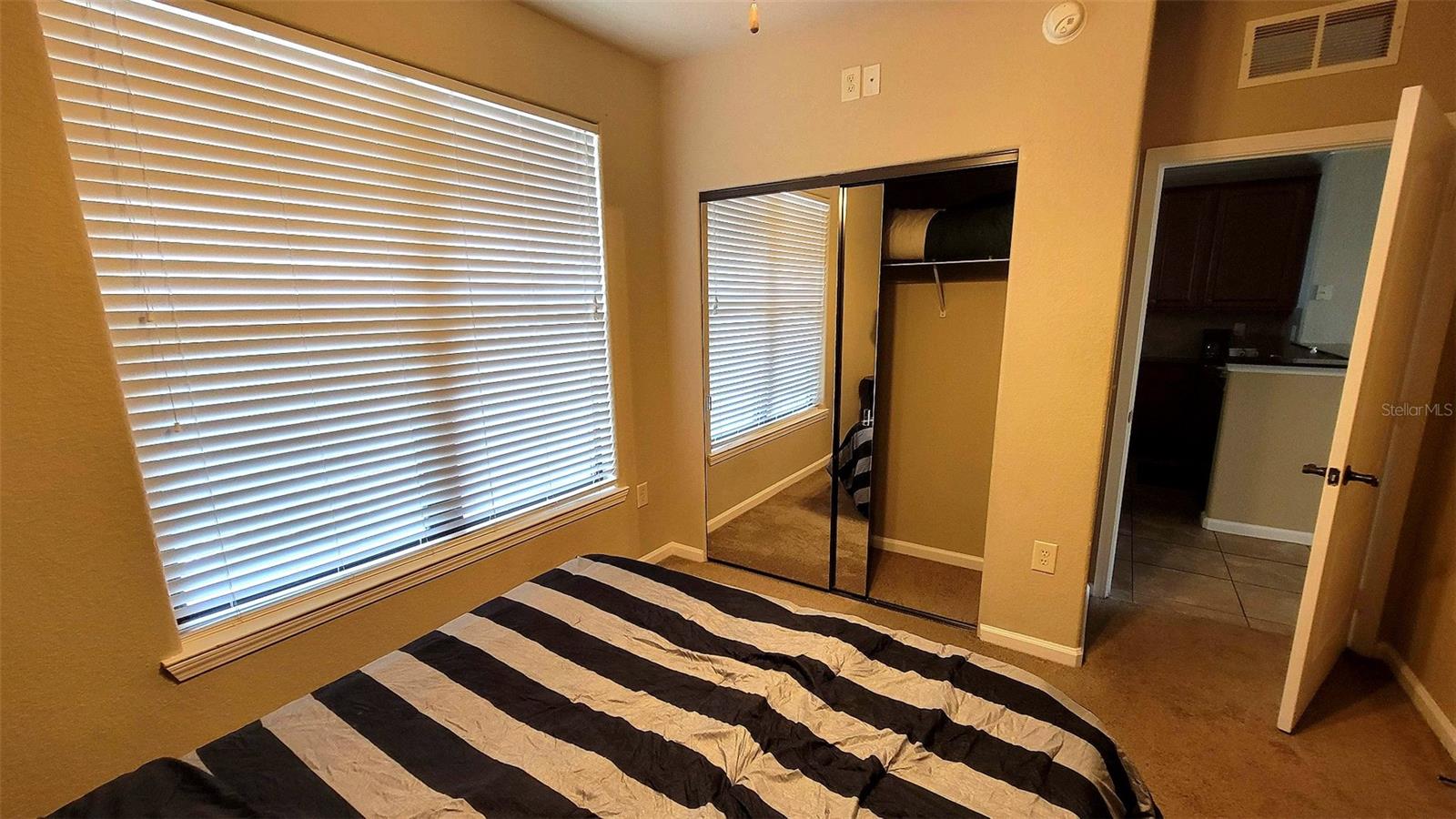 Condominium at 914 CHARO PKWY #123, DAVENPORT, photo 35 of 50