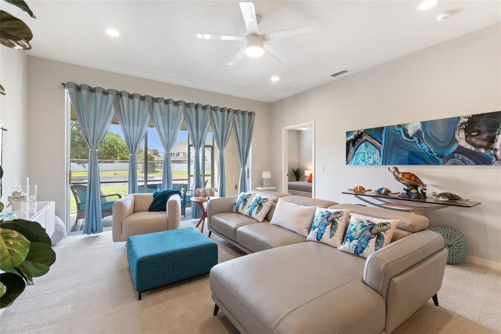 Single Family Residence at 1678 LINZ CT, WINTER HAVEN, photo 9 of 46