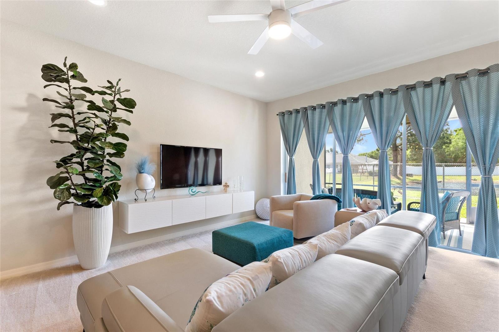 Single Family Residence at 1678 LINZ CT, WINTER HAVEN, photo 10 of 46