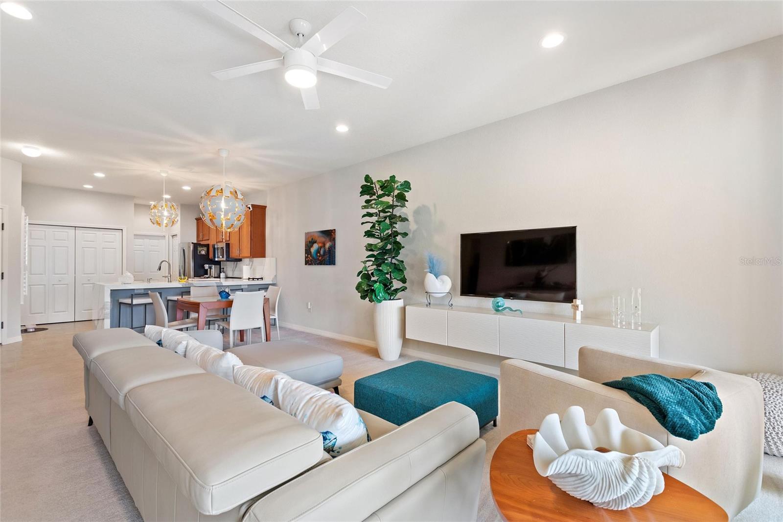 Single Family Residence at 1678 LINZ CT, WINTER HAVEN, photo 13 of 46