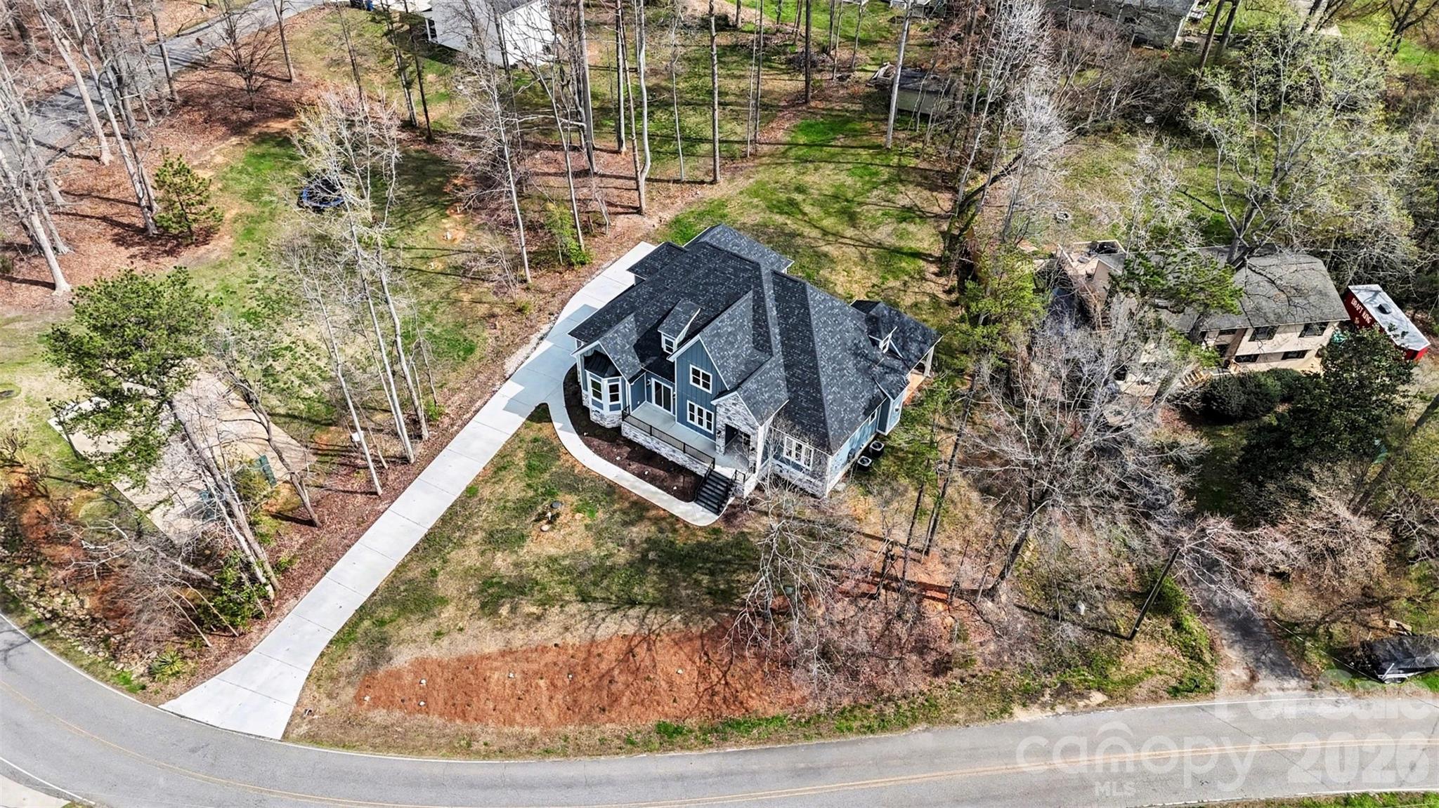 Single Family Residence at 149 Shady Cove Road, Troutman, photo 8 of 48