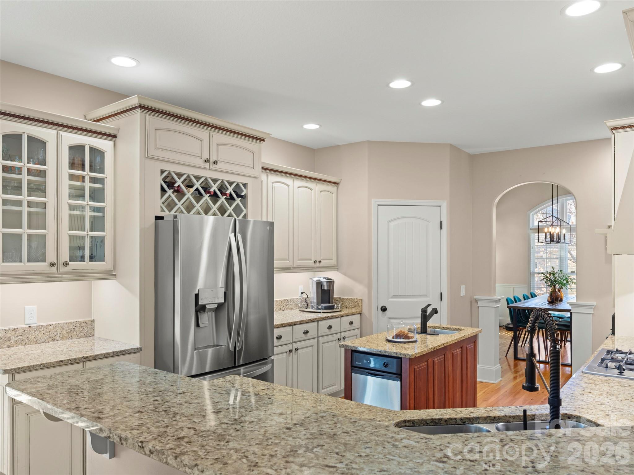 Single Family Residence at 47 Ledgestone Drive, Fairview, photo 11 of 35