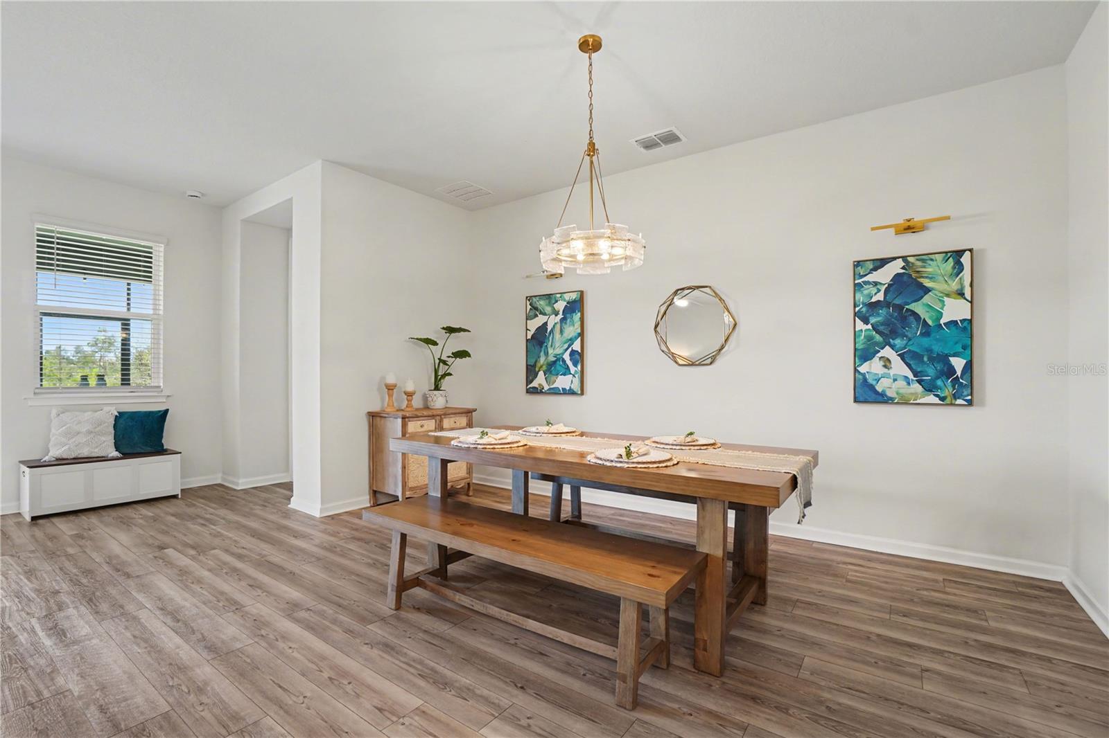 Single Family Residence at 18065 GRAND PROSPERITY DR, VENICE, photo 10 of 36